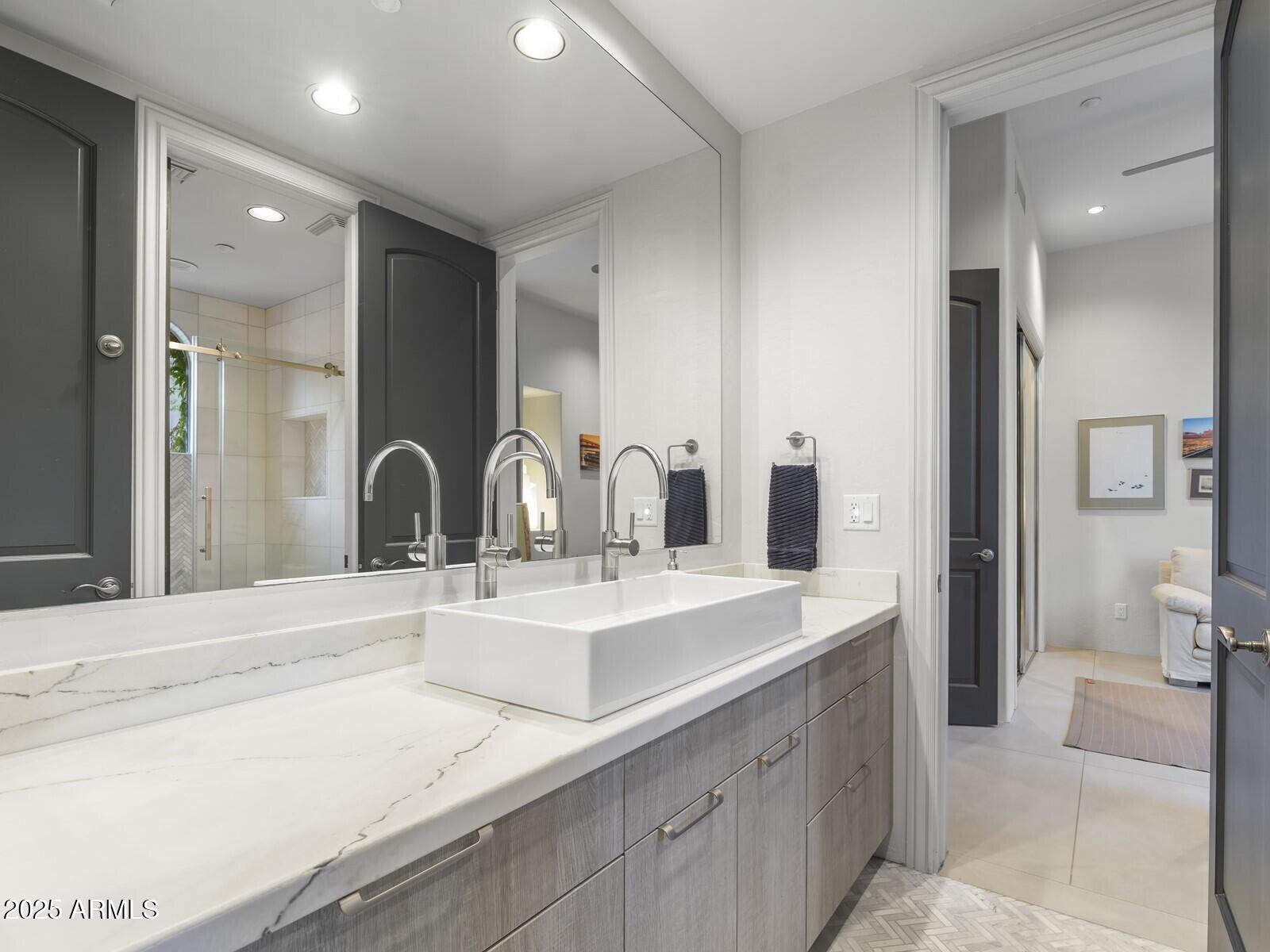 DC RANCH - Residential