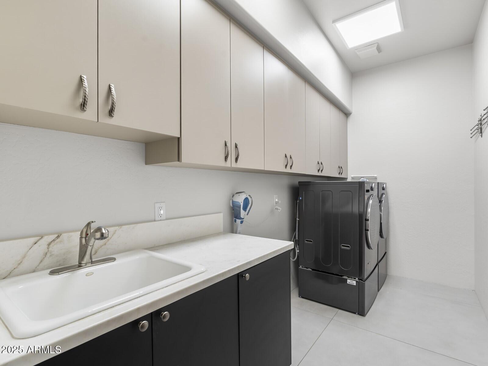 DC RANCH - Residential
