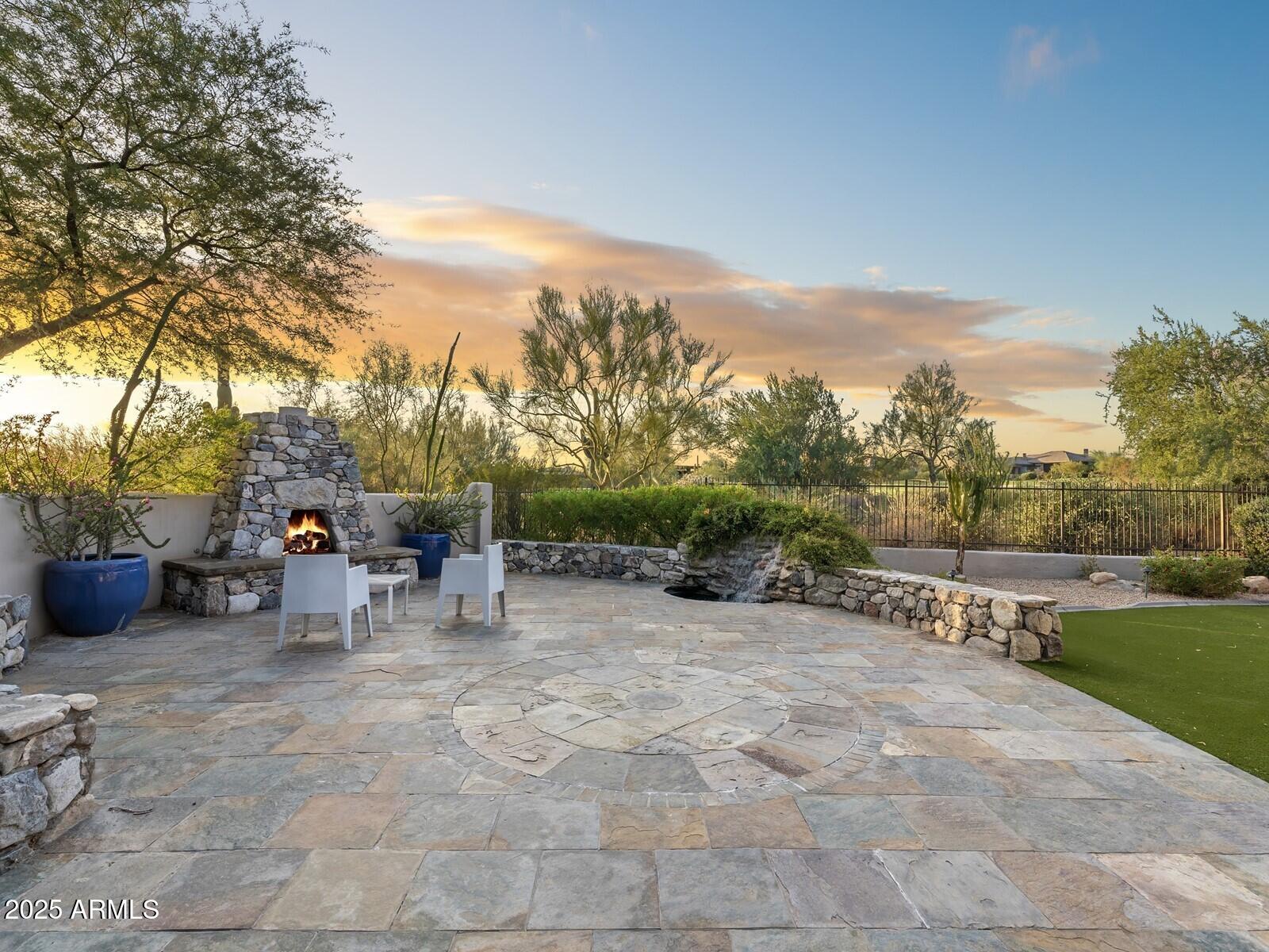 DC RANCH - Residential