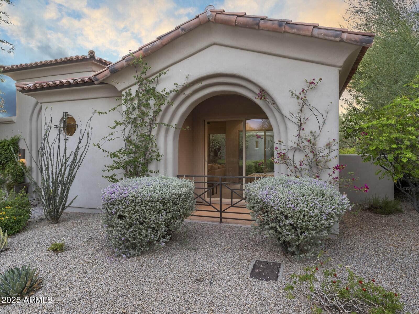 DC RANCH - Residential