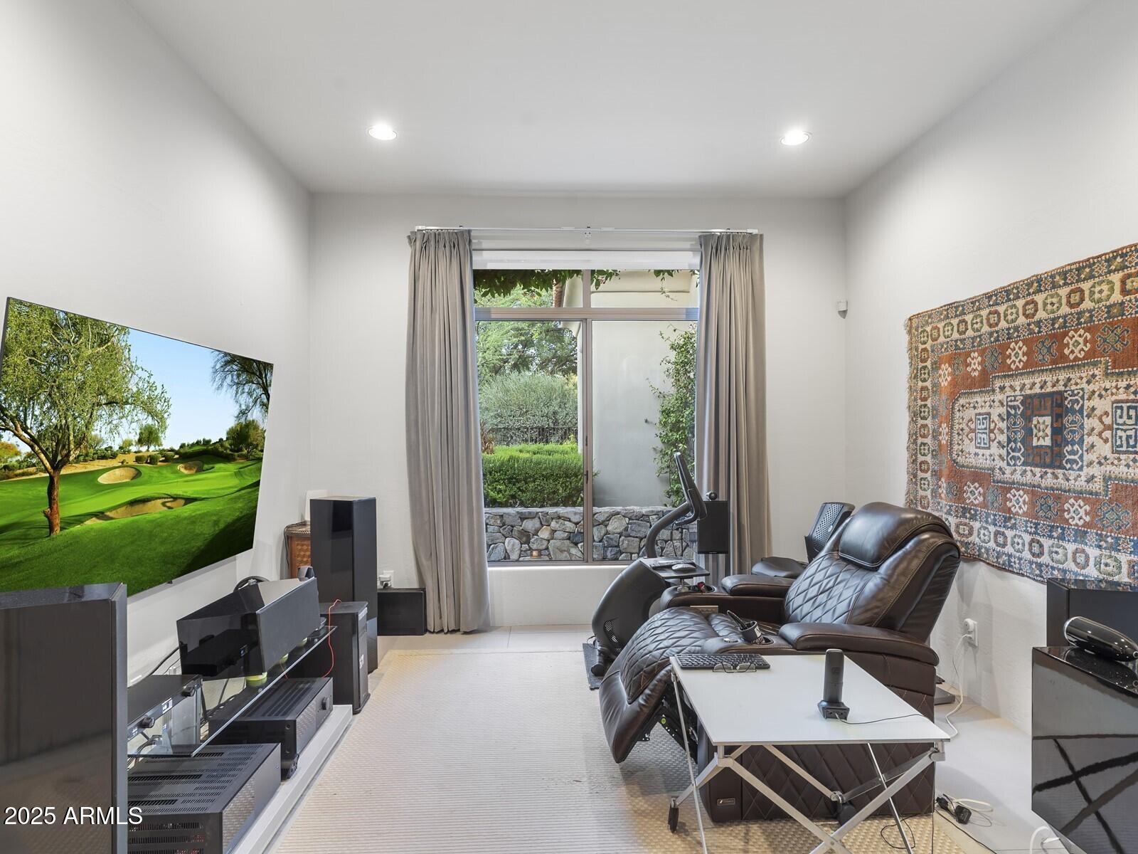DC RANCH - Residential