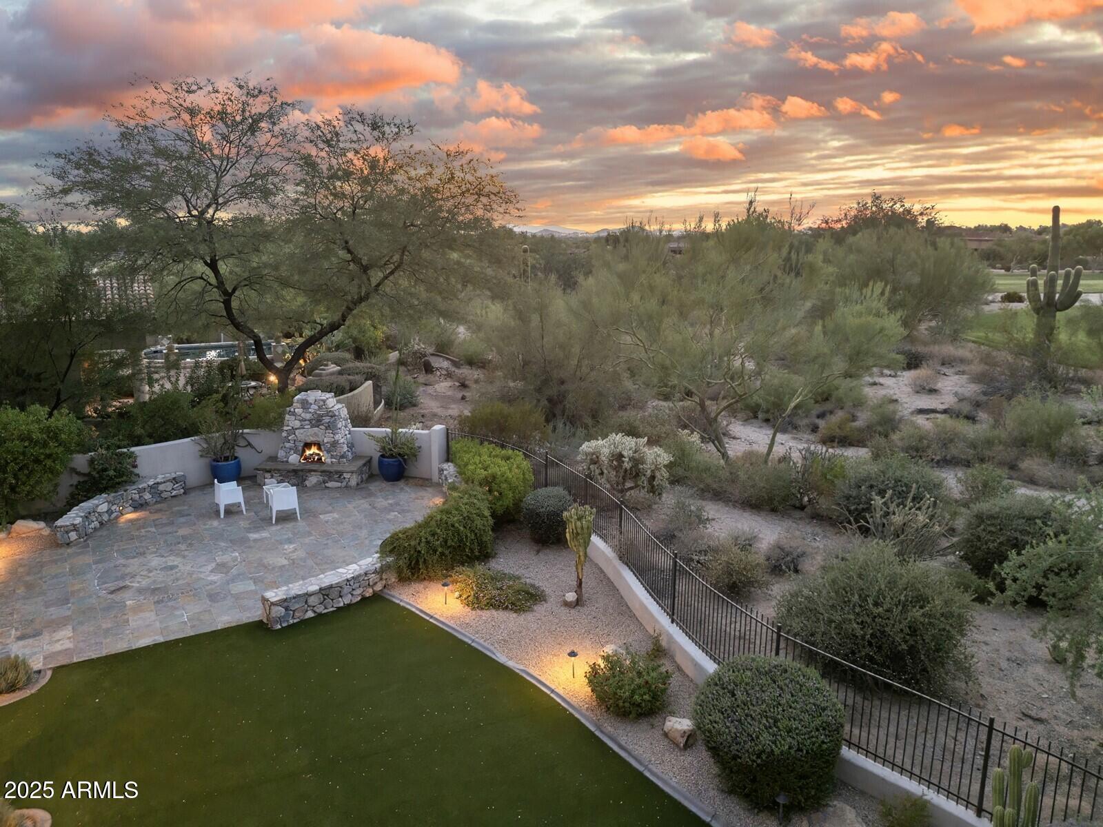 DC RANCH - Residential
