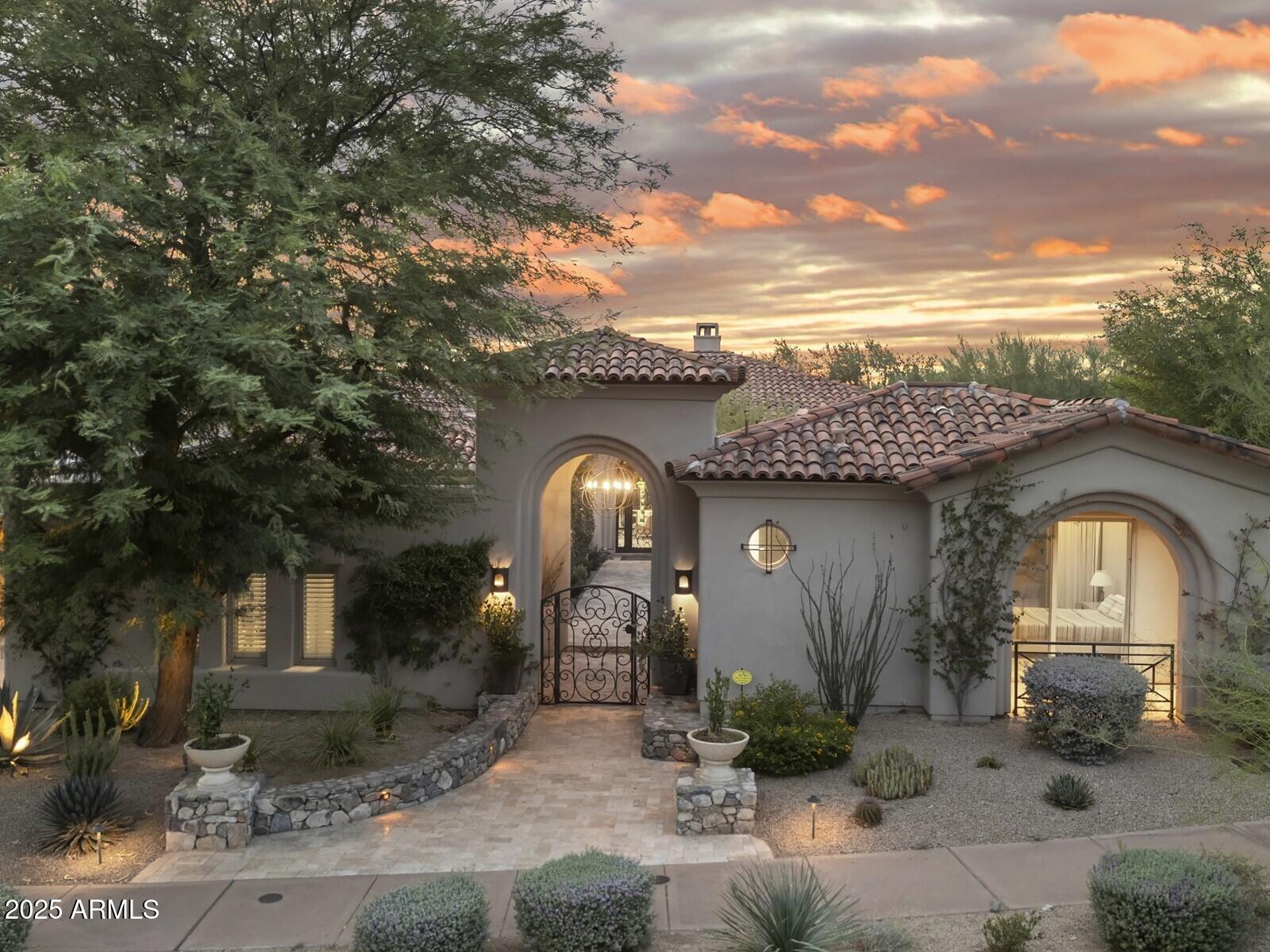 DC RANCH - Residential