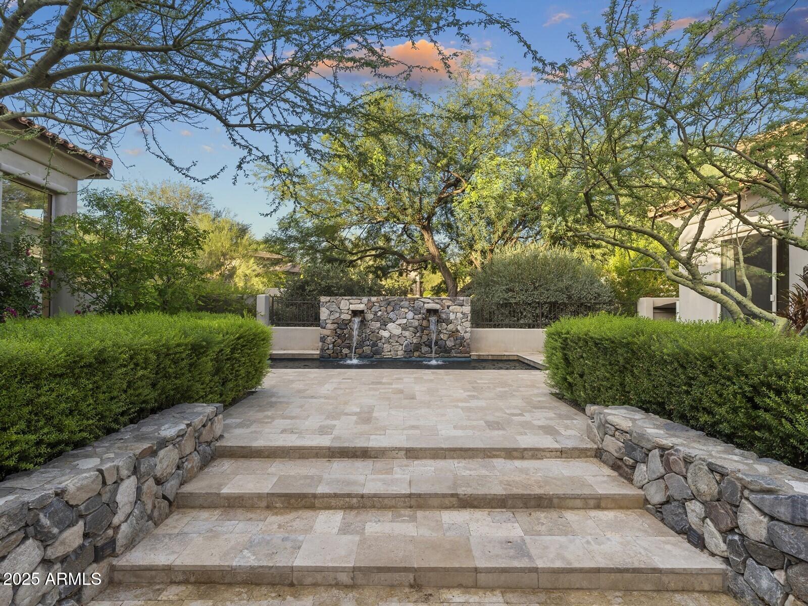 DC RANCH - Residential
