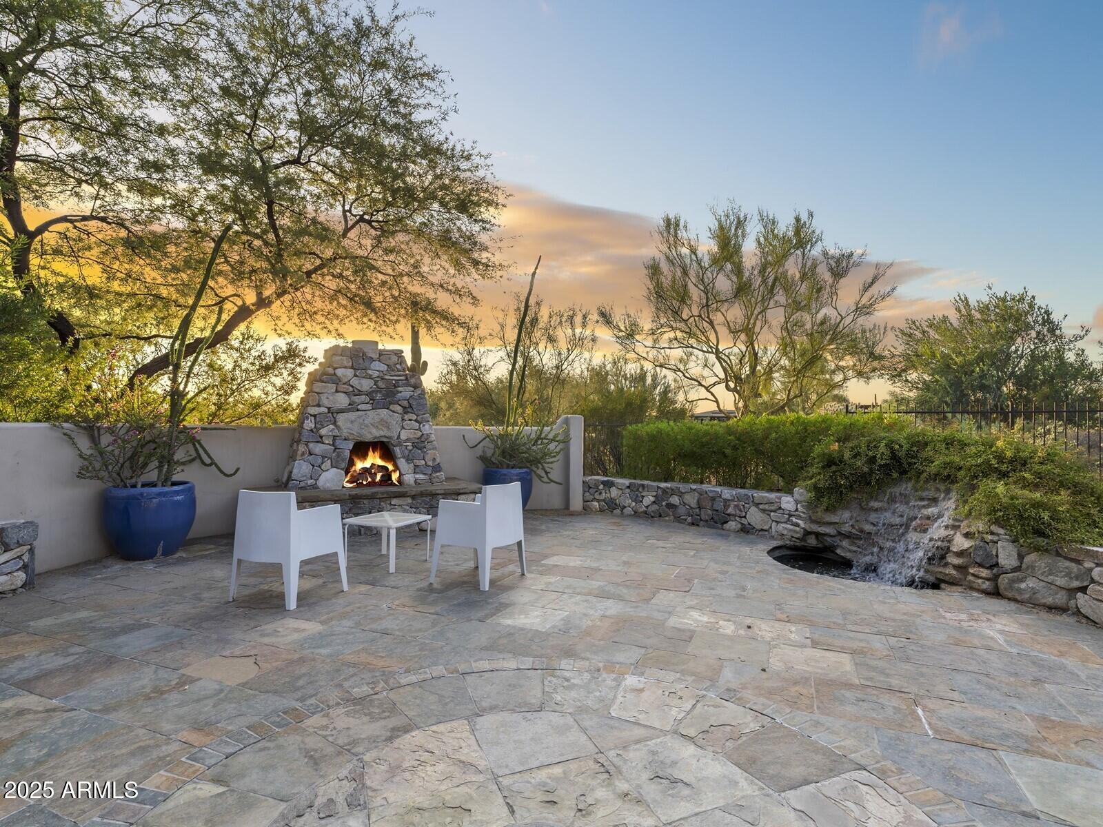 DC RANCH - Residential