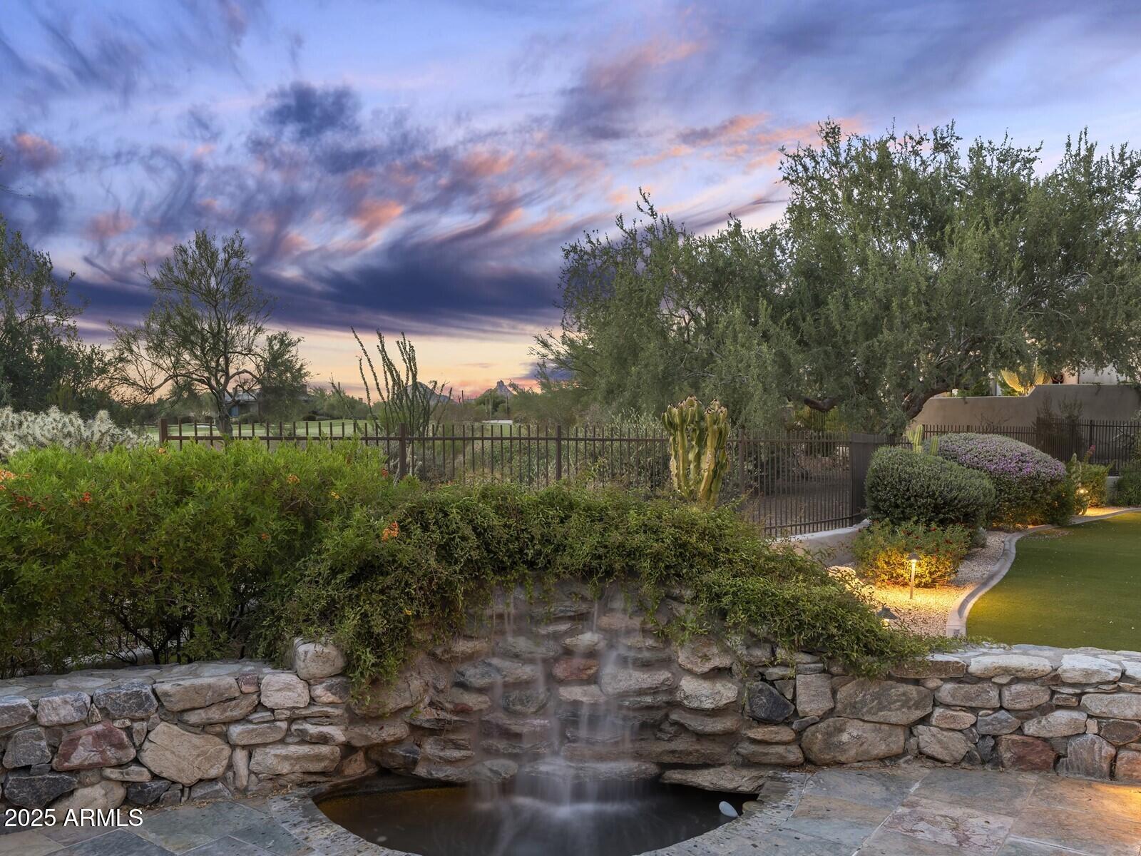 DC RANCH - Residential