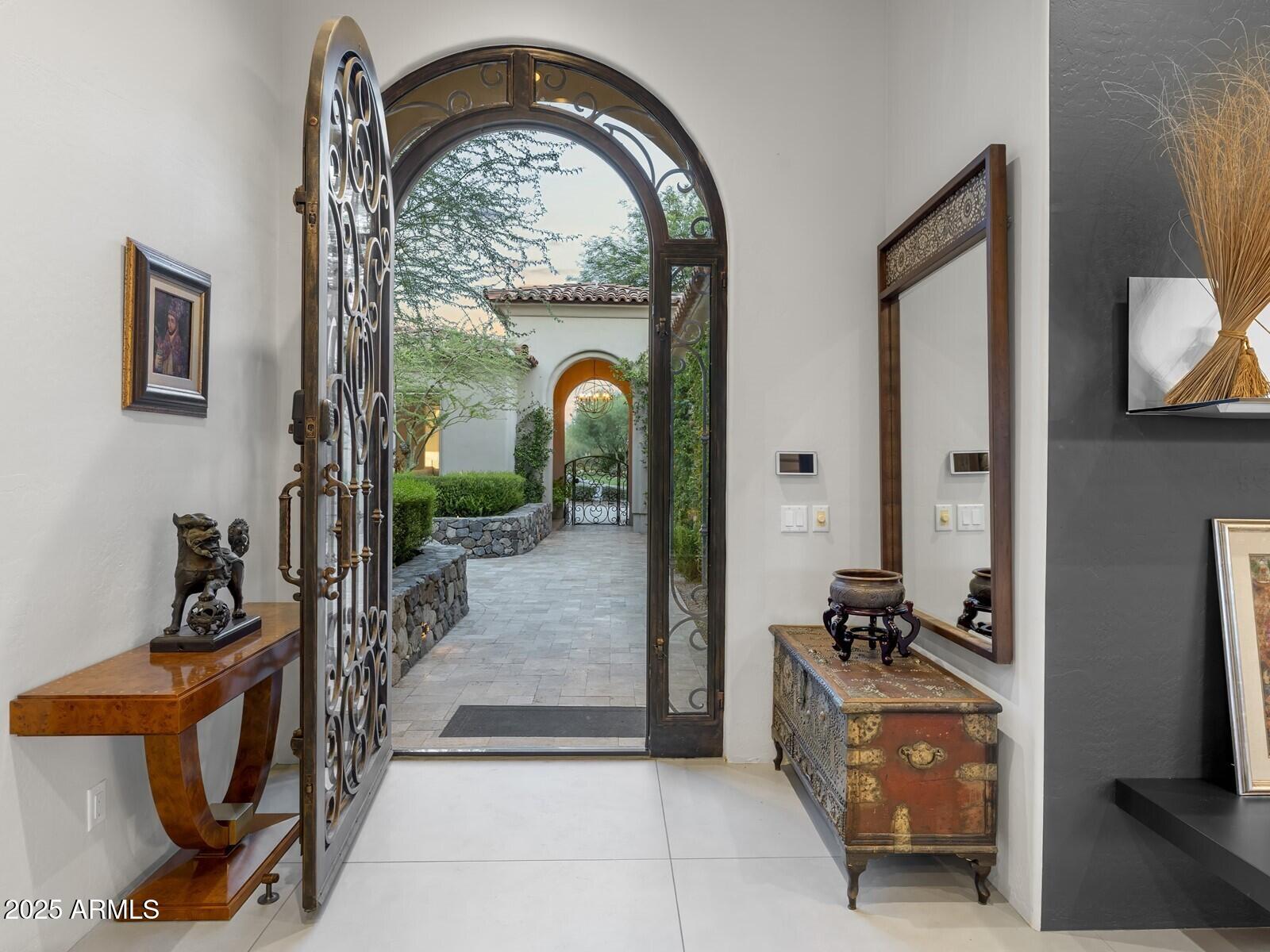 DC RANCH - Residential