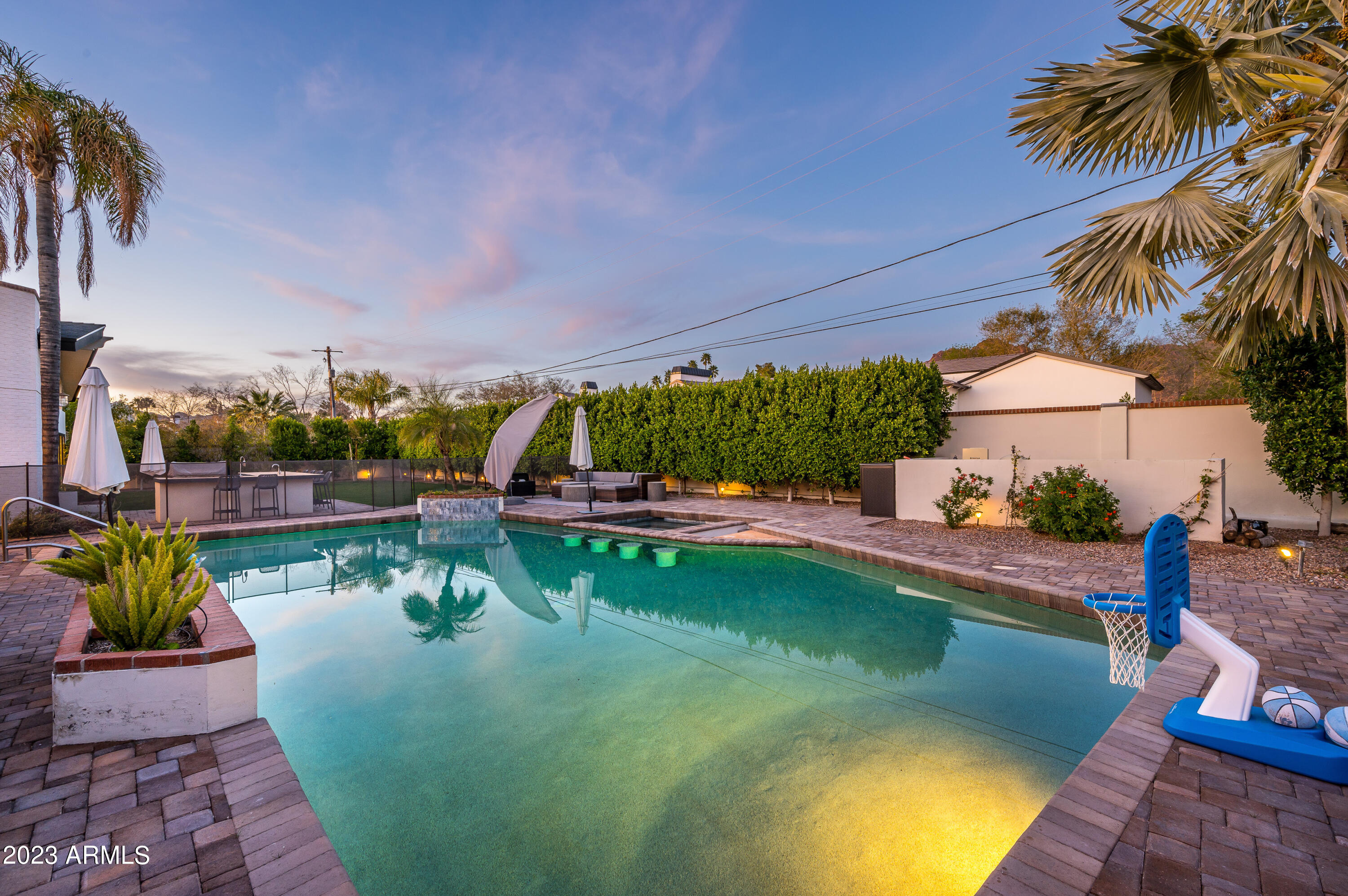 LAFAYETTE VILLA 3 - Residential