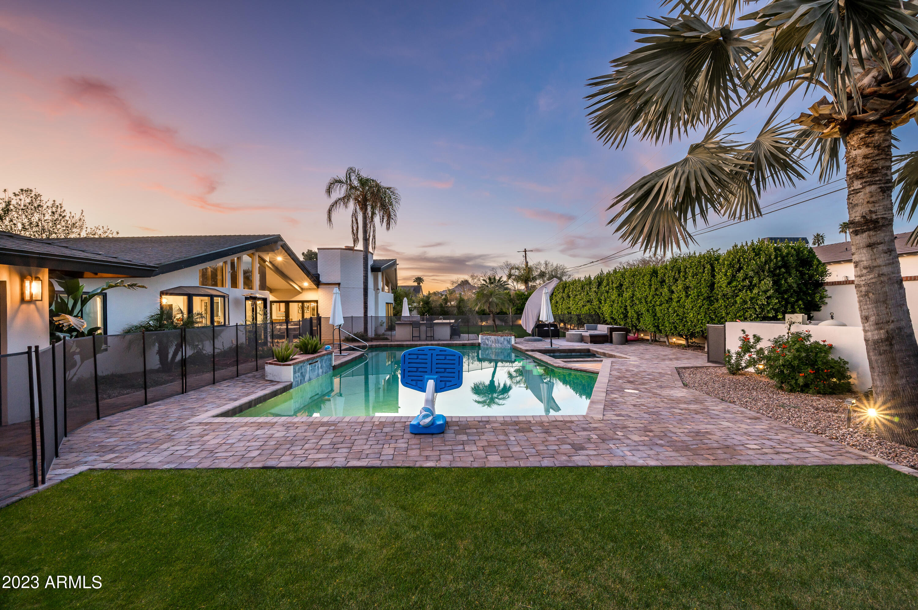 LAFAYETTE VILLA 3 - Residential