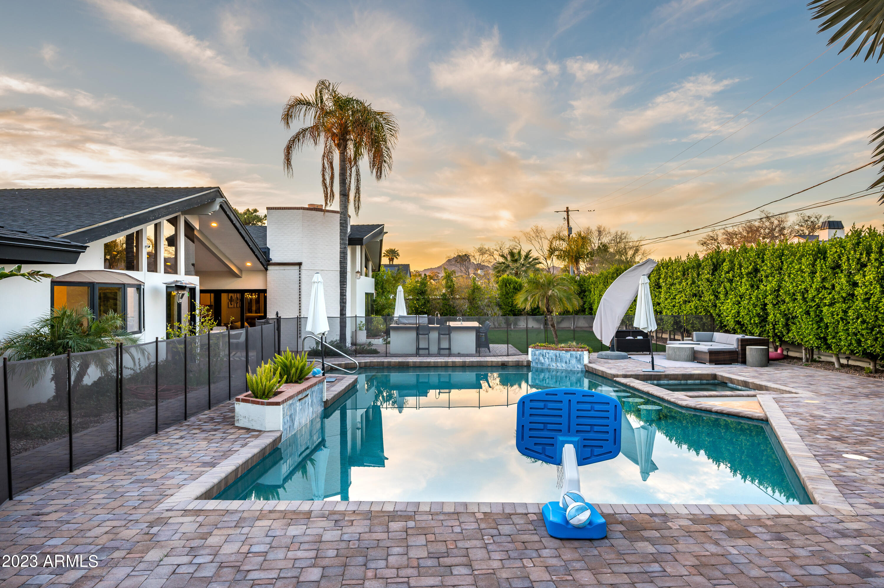 LAFAYETTE VILLA 3 - Residential