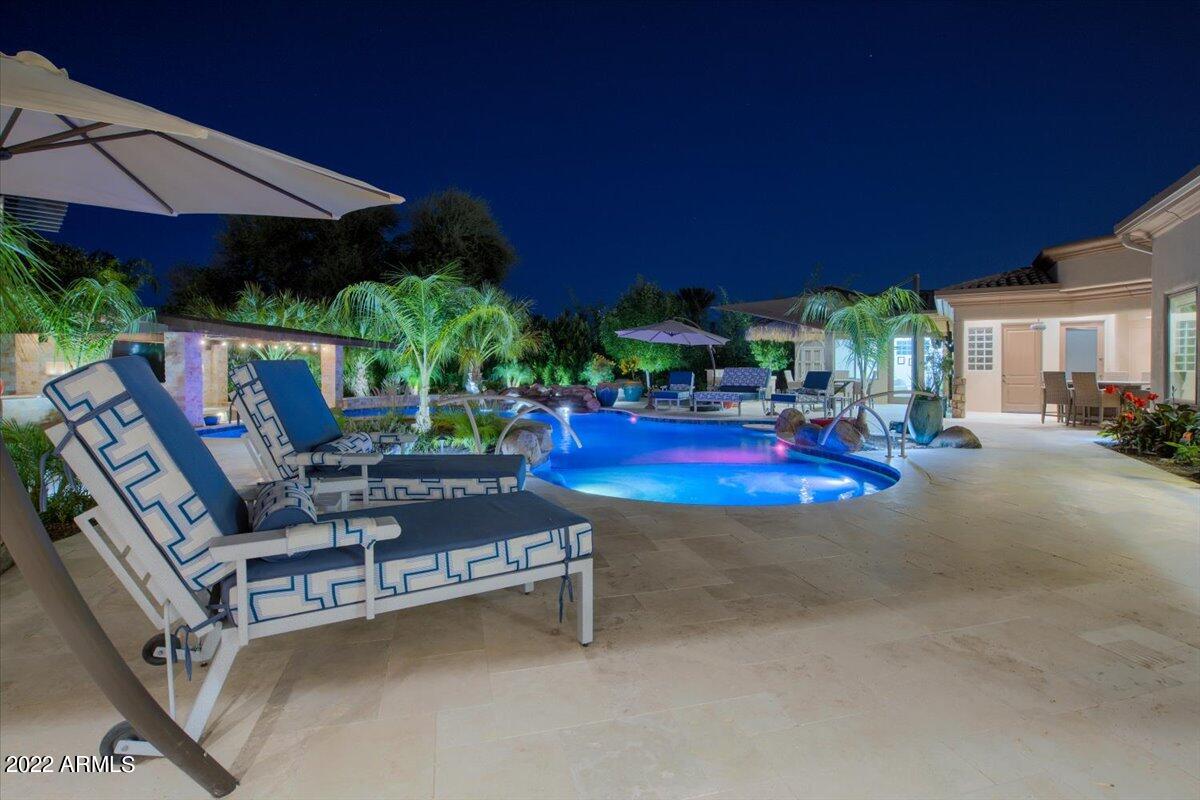 VISTA ESTANCIA - Residential