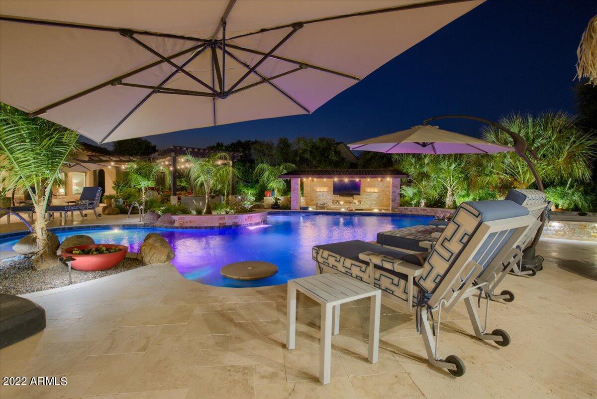 VISTA ESTANCIA - Residential