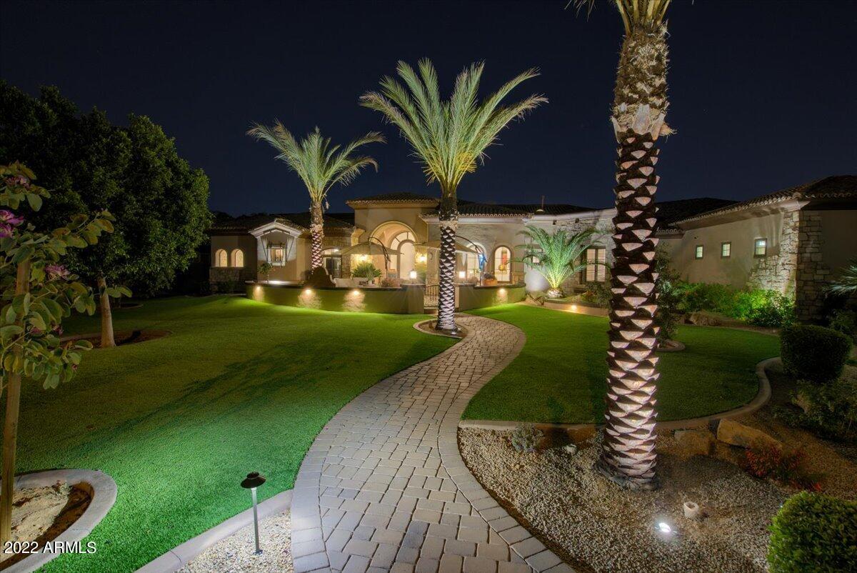 VISTA ESTANCIA - Residential