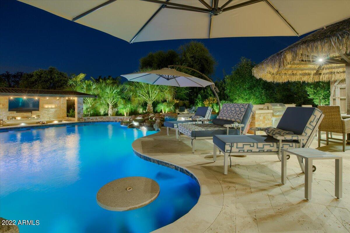 VISTA ESTANCIA - Residential