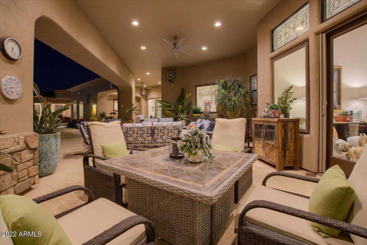VISTA ESTANCIA - Residential