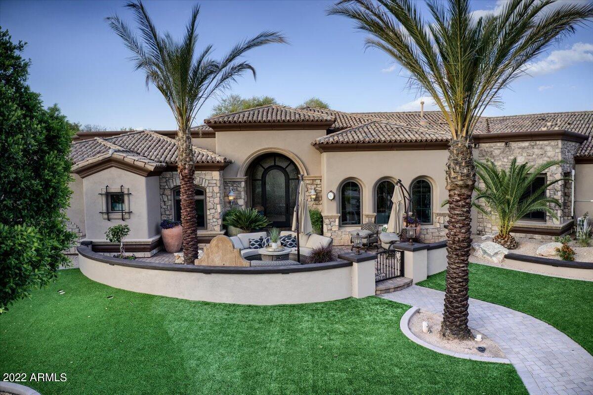 VISTA ESTANCIA - Residential