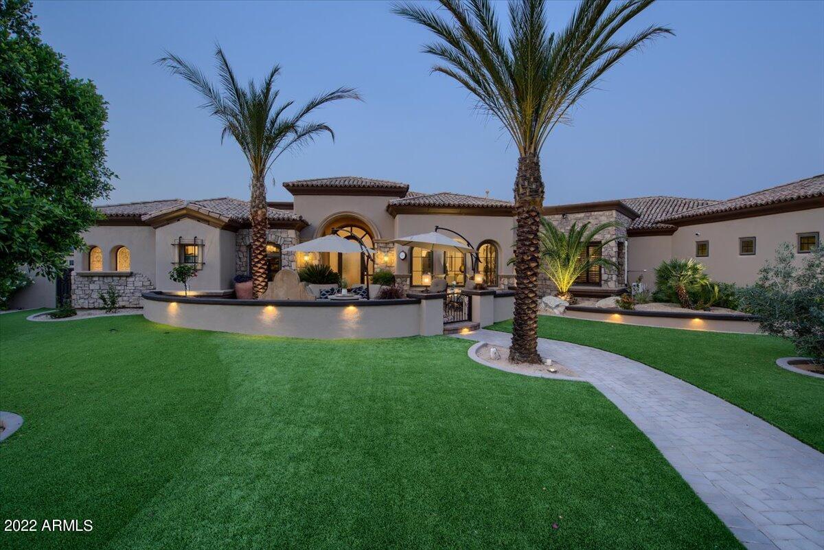 VISTA ESTANCIA - Residential