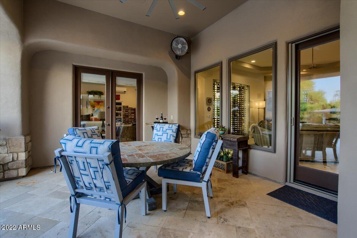 VISTA ESTANCIA - Residential