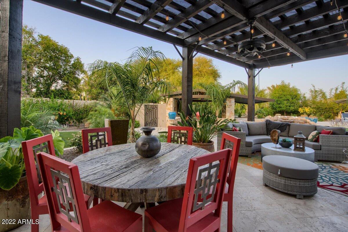 VISTA ESTANCIA - Residential