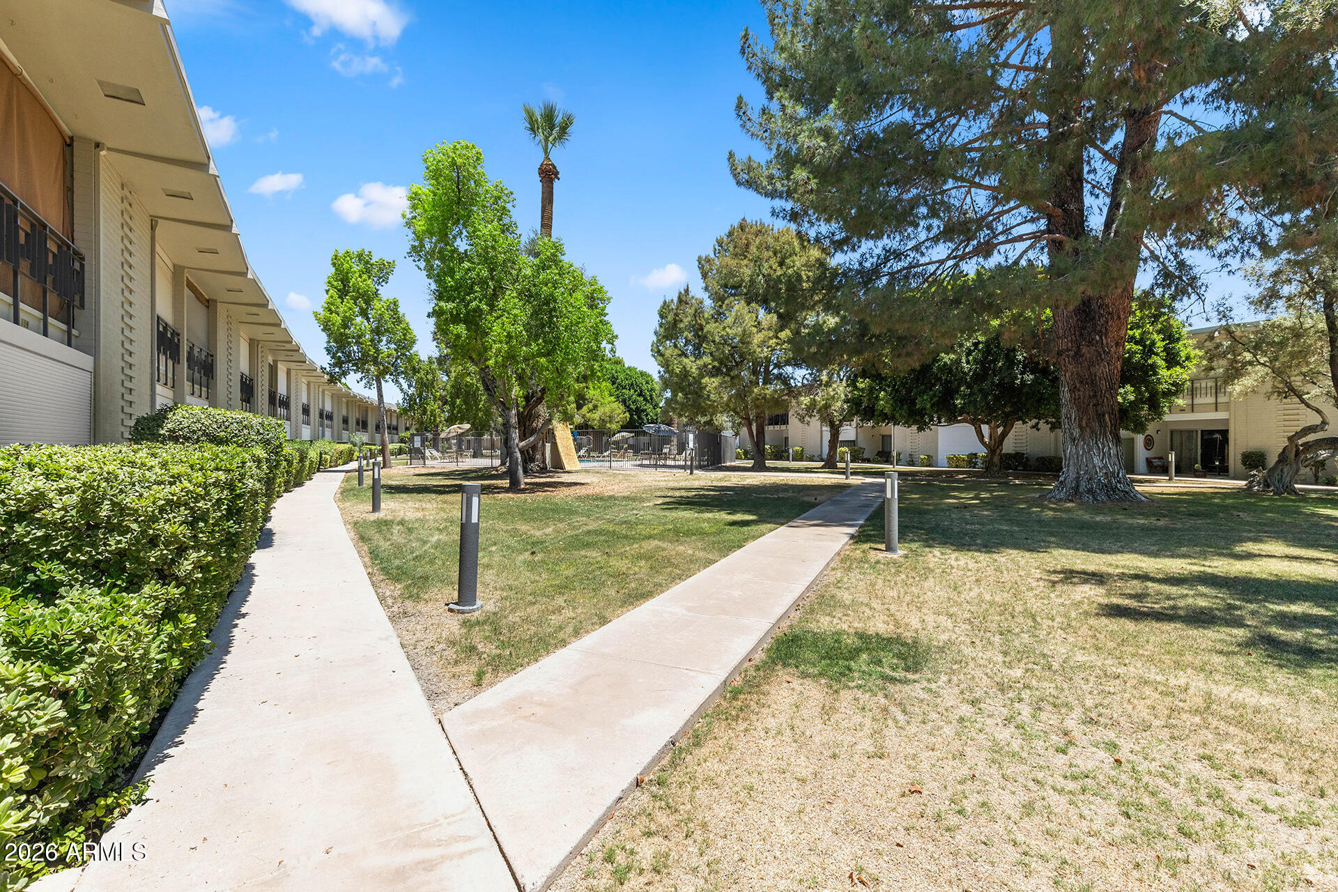 SCOTTSDALE CONDOMINIUMS AMD - Residential
