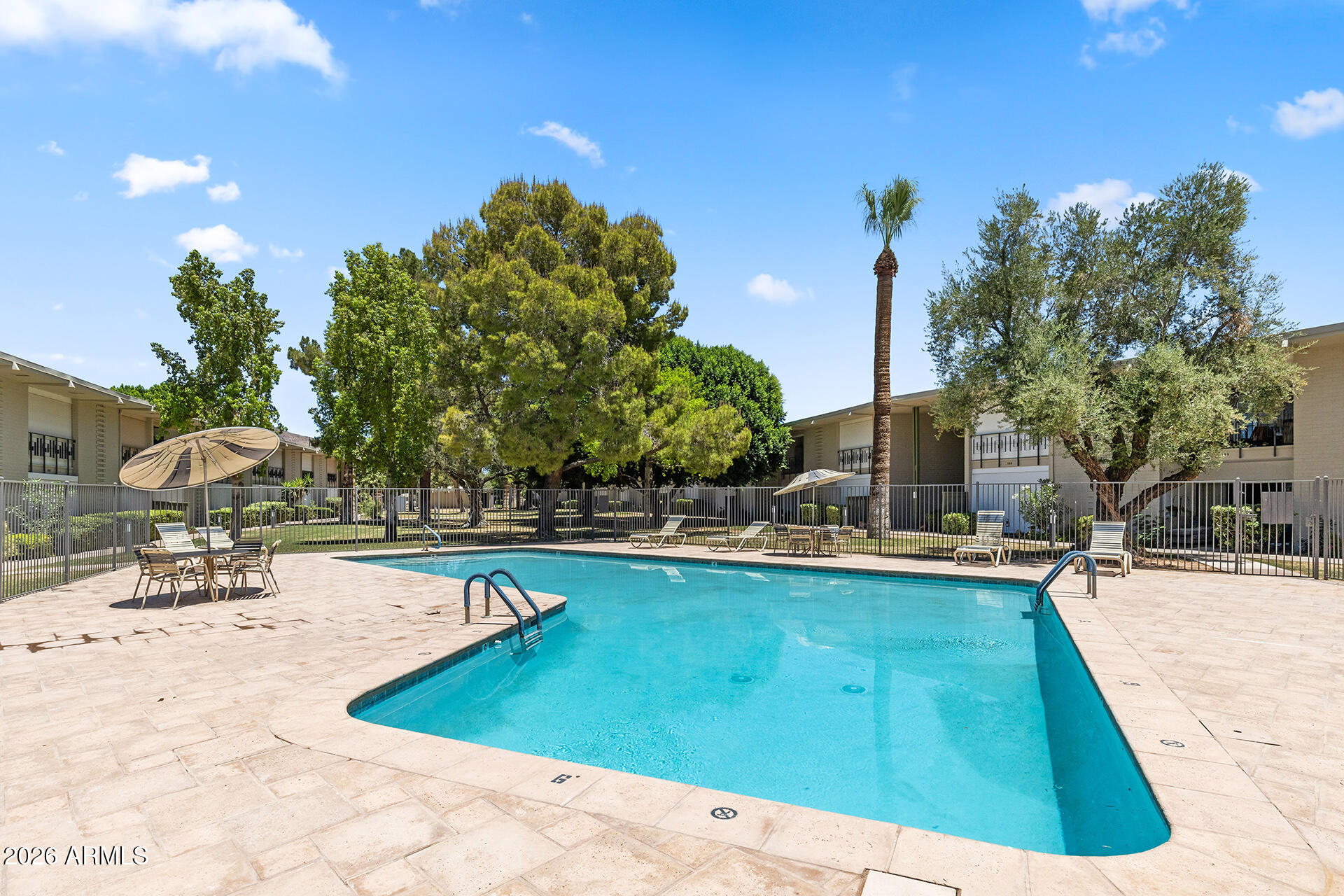 SCOTTSDALE CONDOMINIUMS AMD - Residential