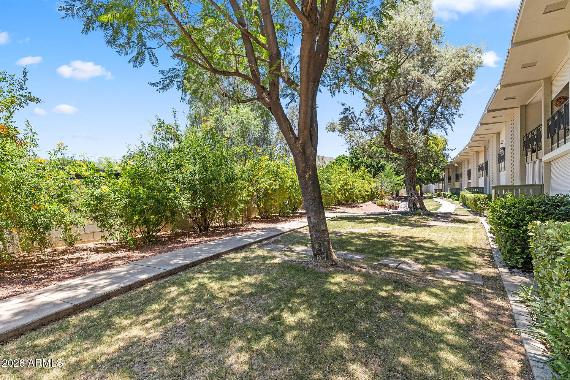 SCOTTSDALE CONDOMINIUMS AMD - Residential