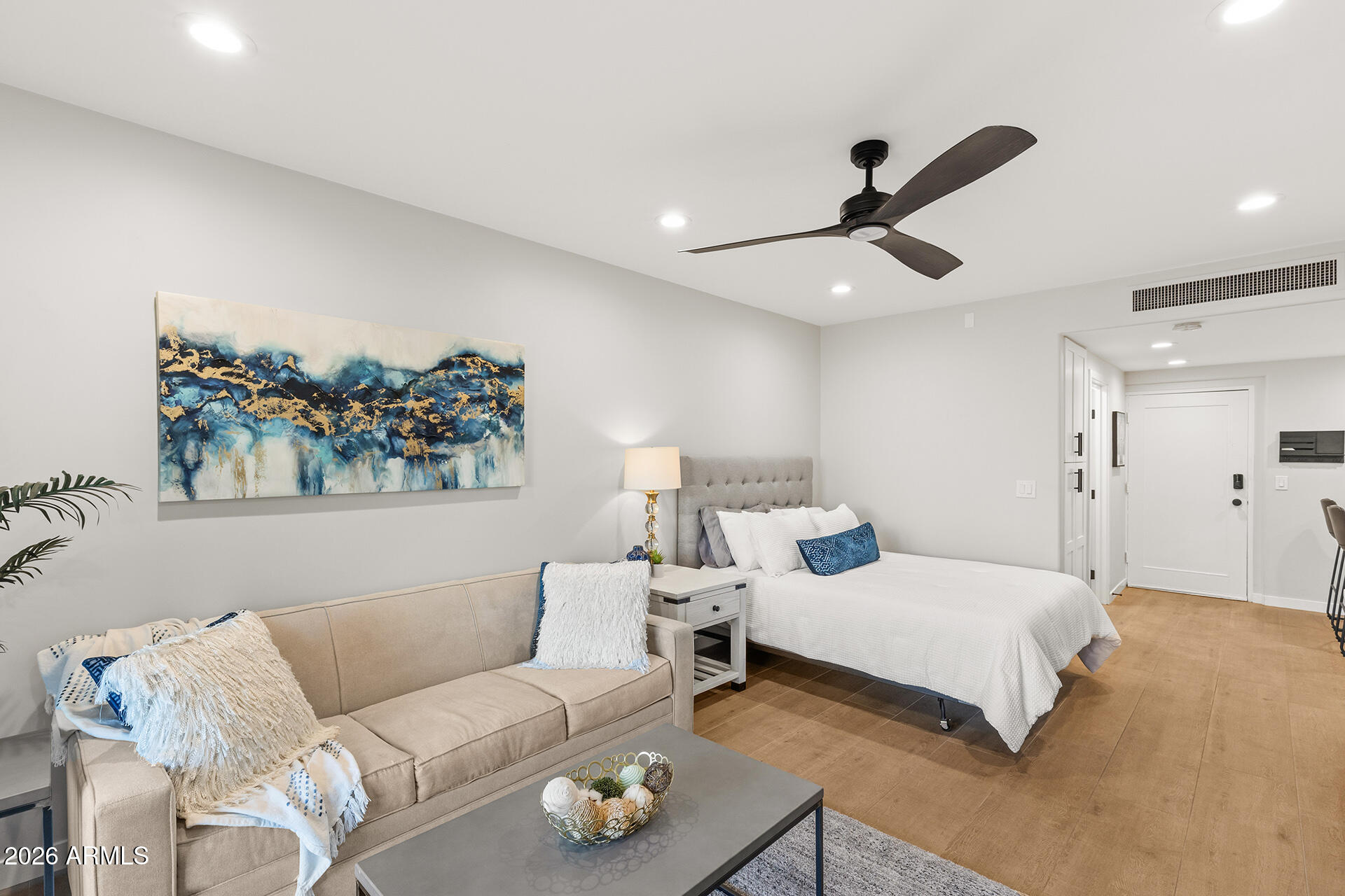 SCOTTSDALE CONDOMINIUMS AMD - Residential