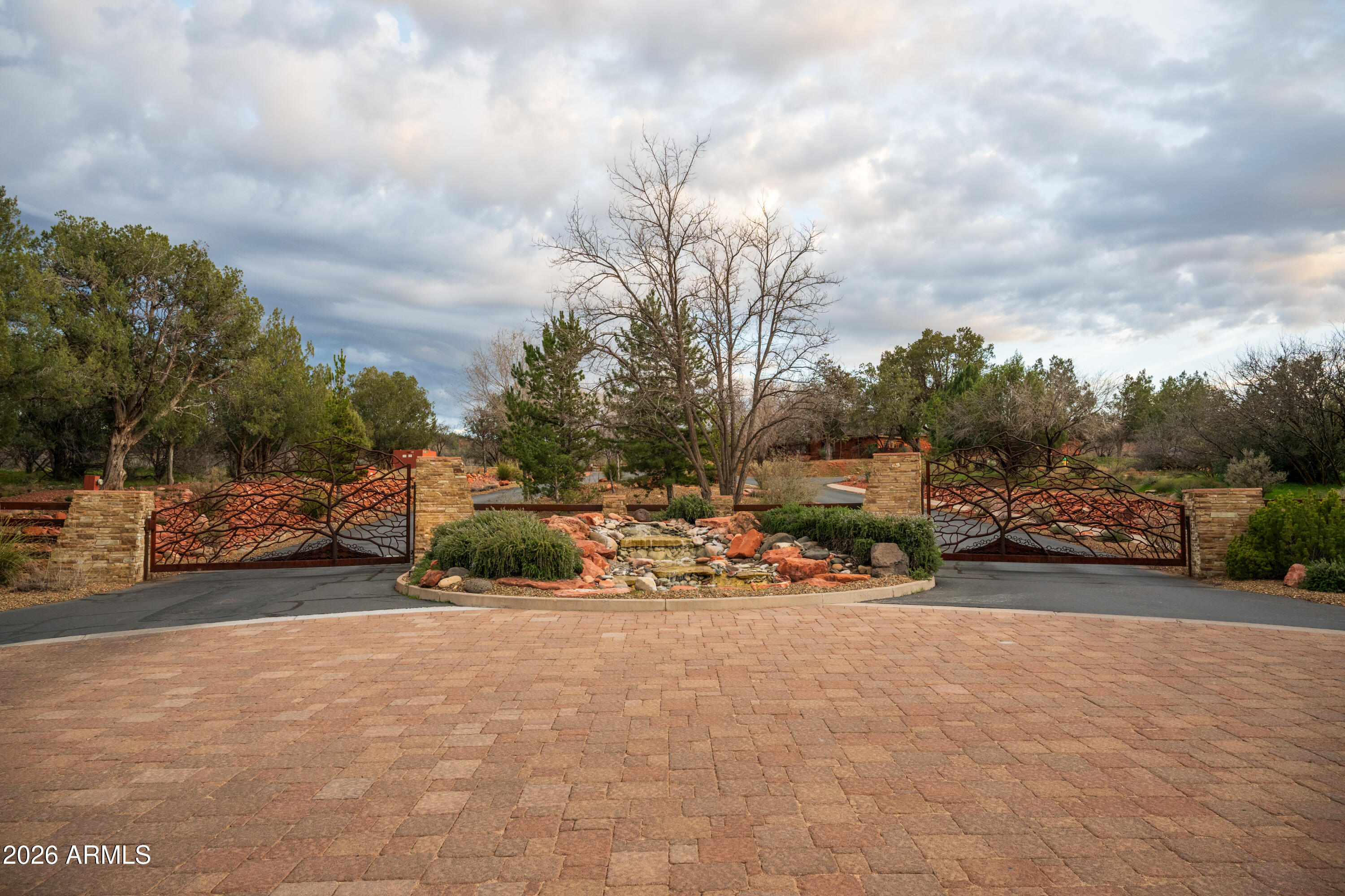 CROSS CREEK RANCH - Land
