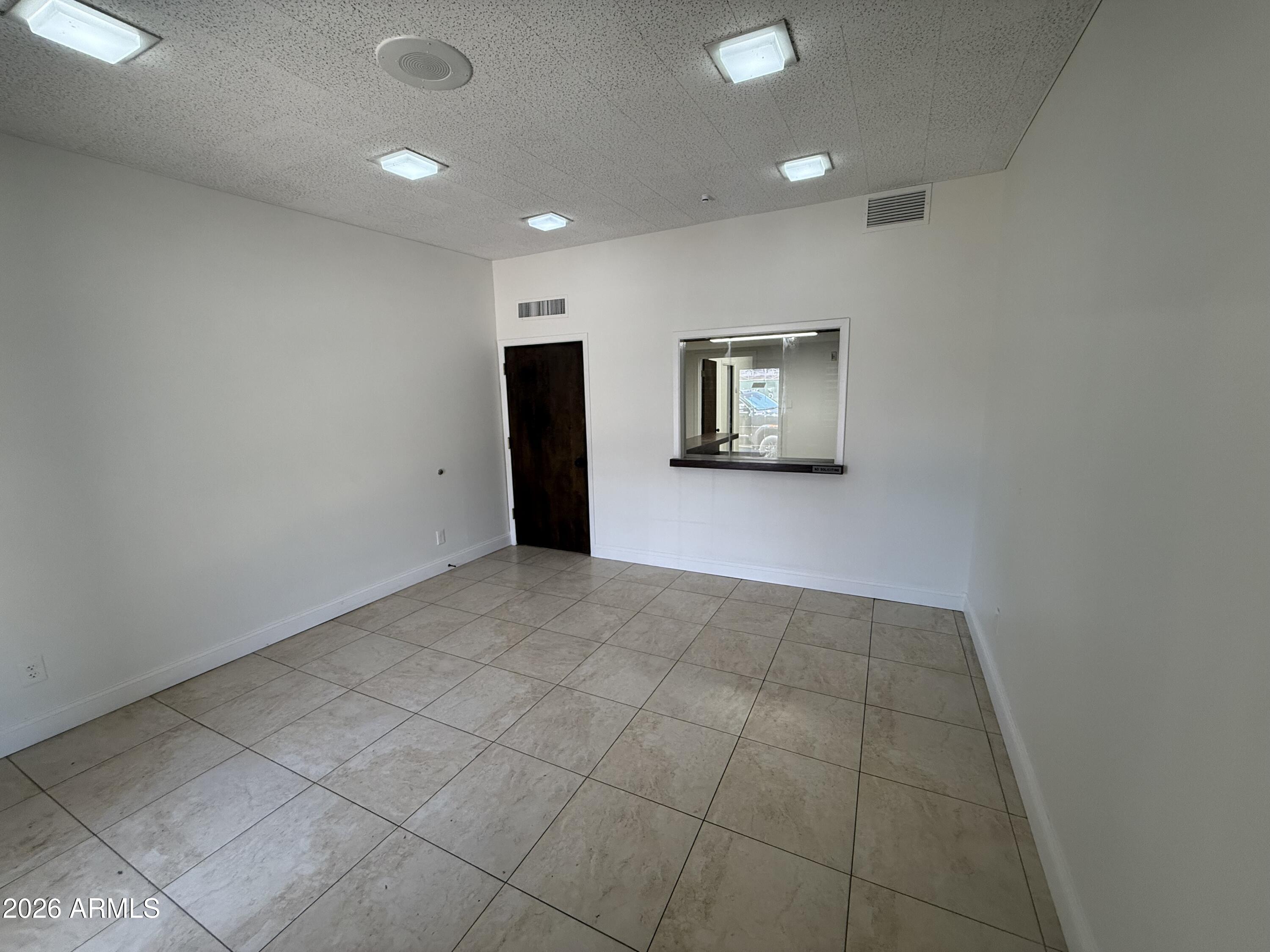 LEISURE MANOR - Commercial Lease