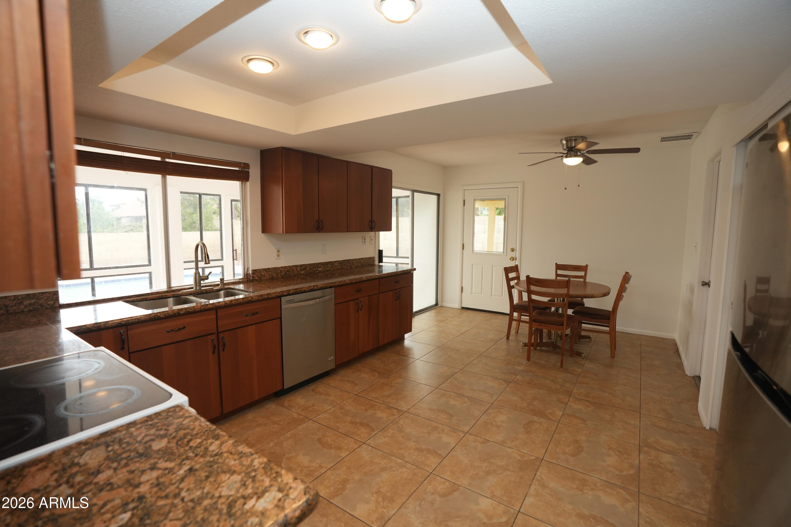 DESERT VISTA UNIT 5 AMD - Residential