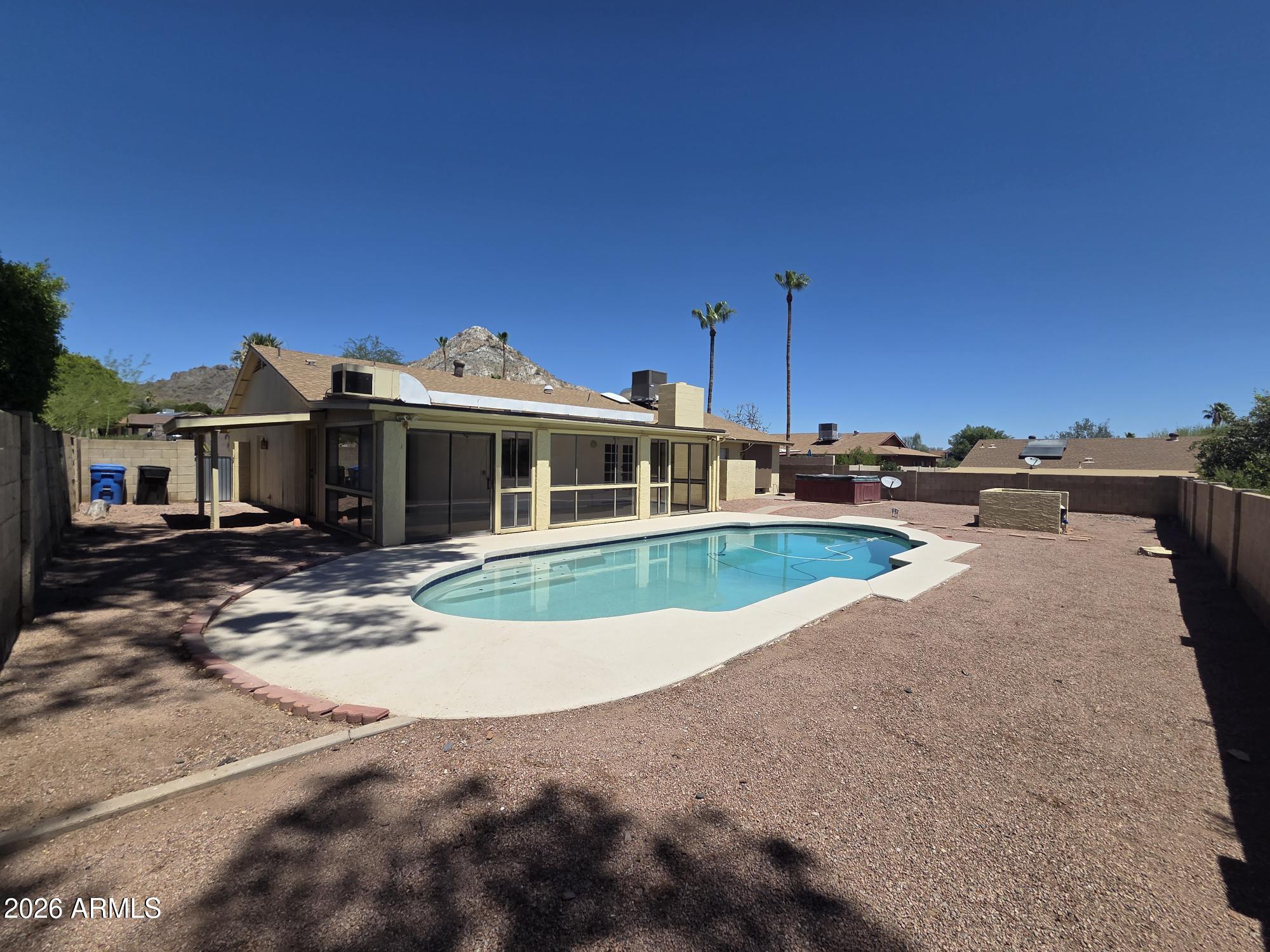 DESERT VISTA UNIT 5 AMD - Residential