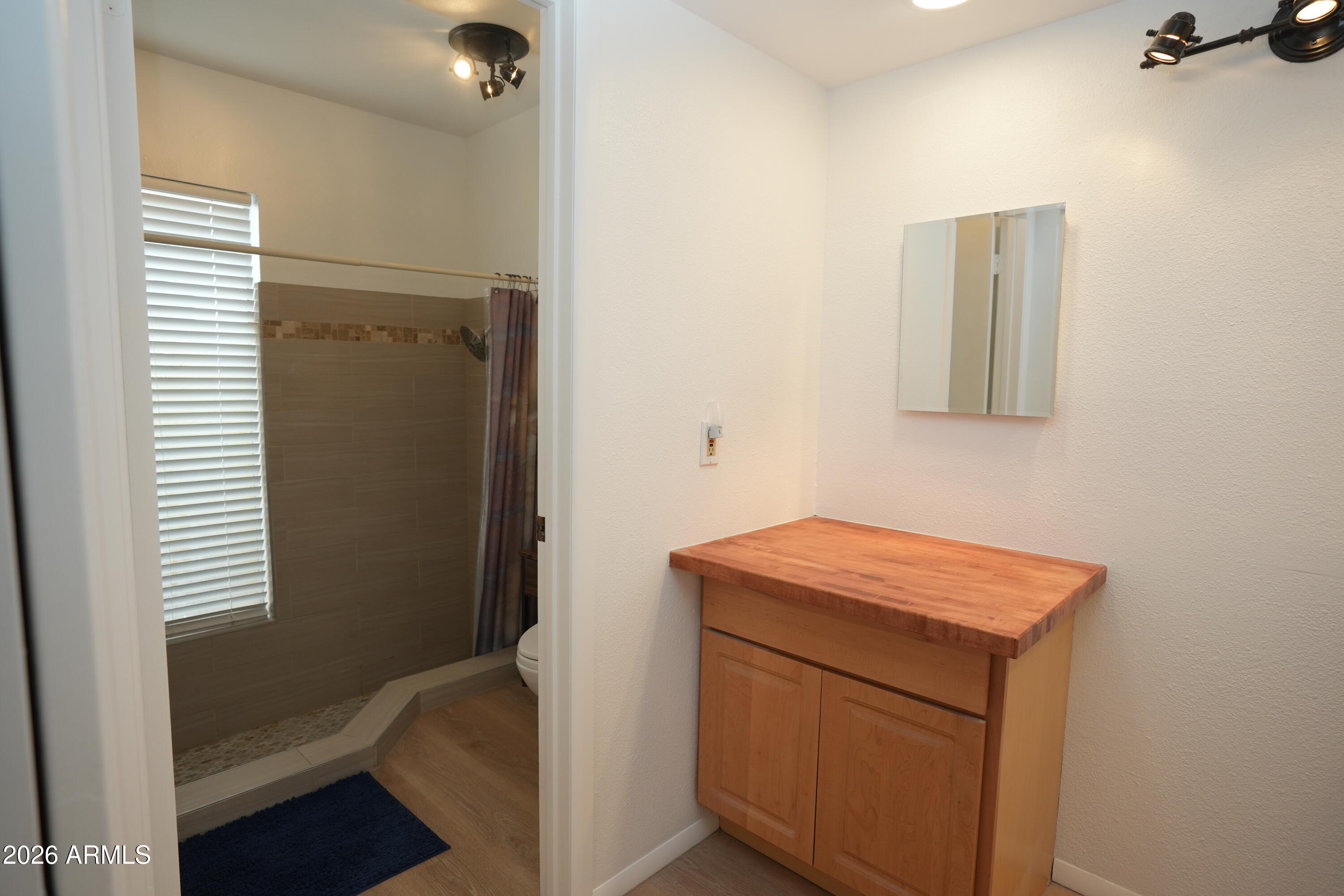 DESERT VISTA UNIT 5 AMD - Residential
