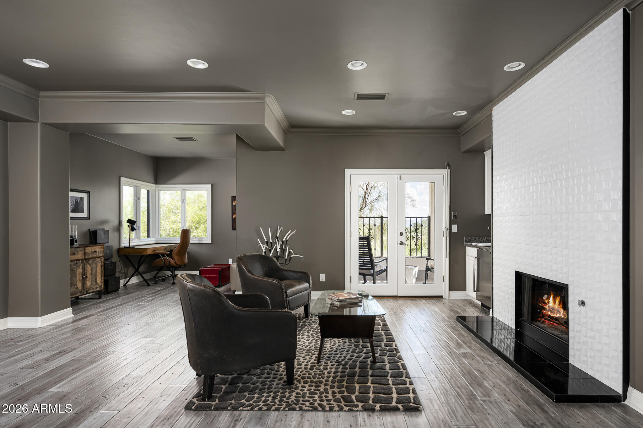 Paradise Mansion Estates - Residential