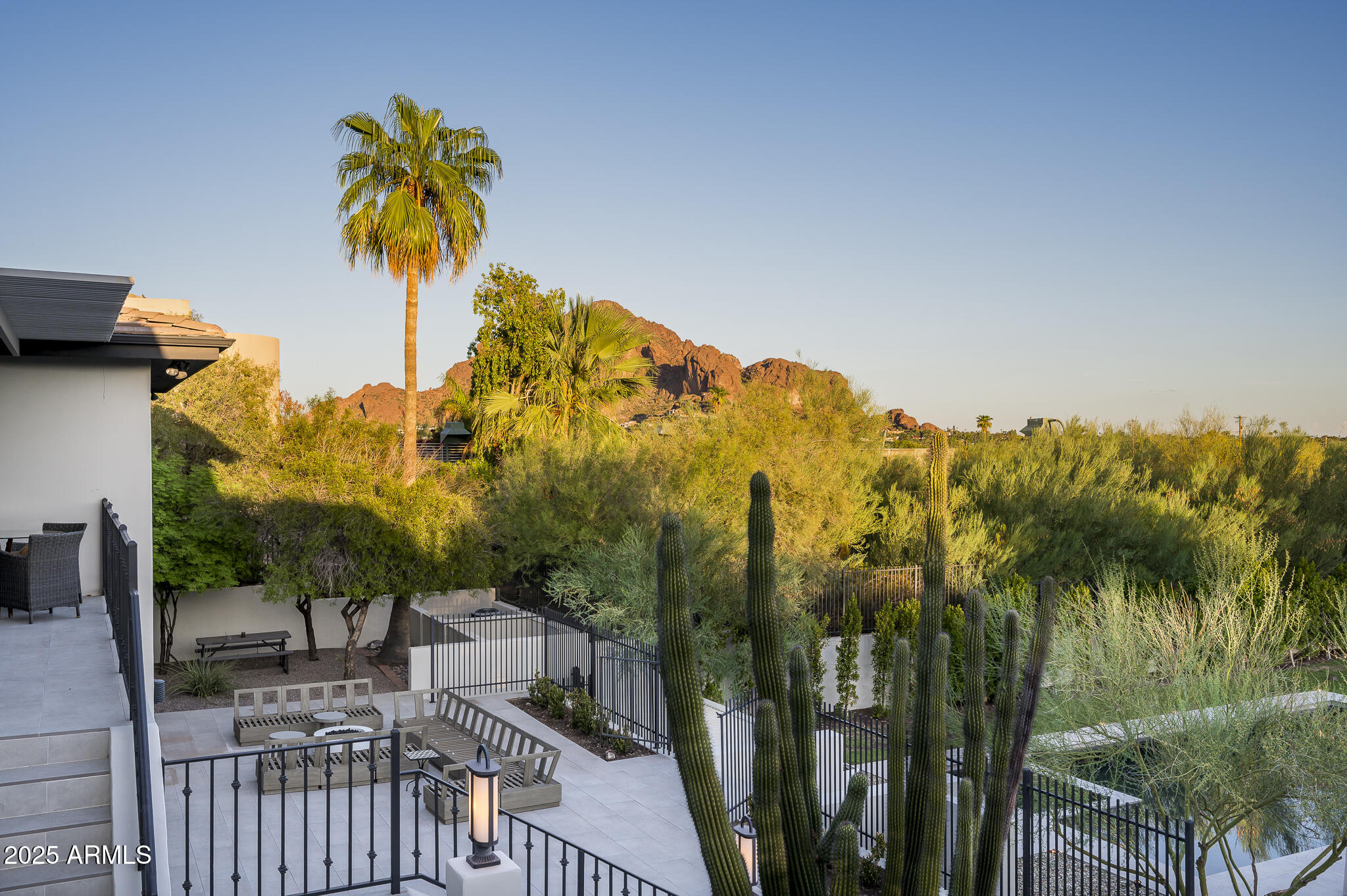 Paradise Mansion Estates - Residential
