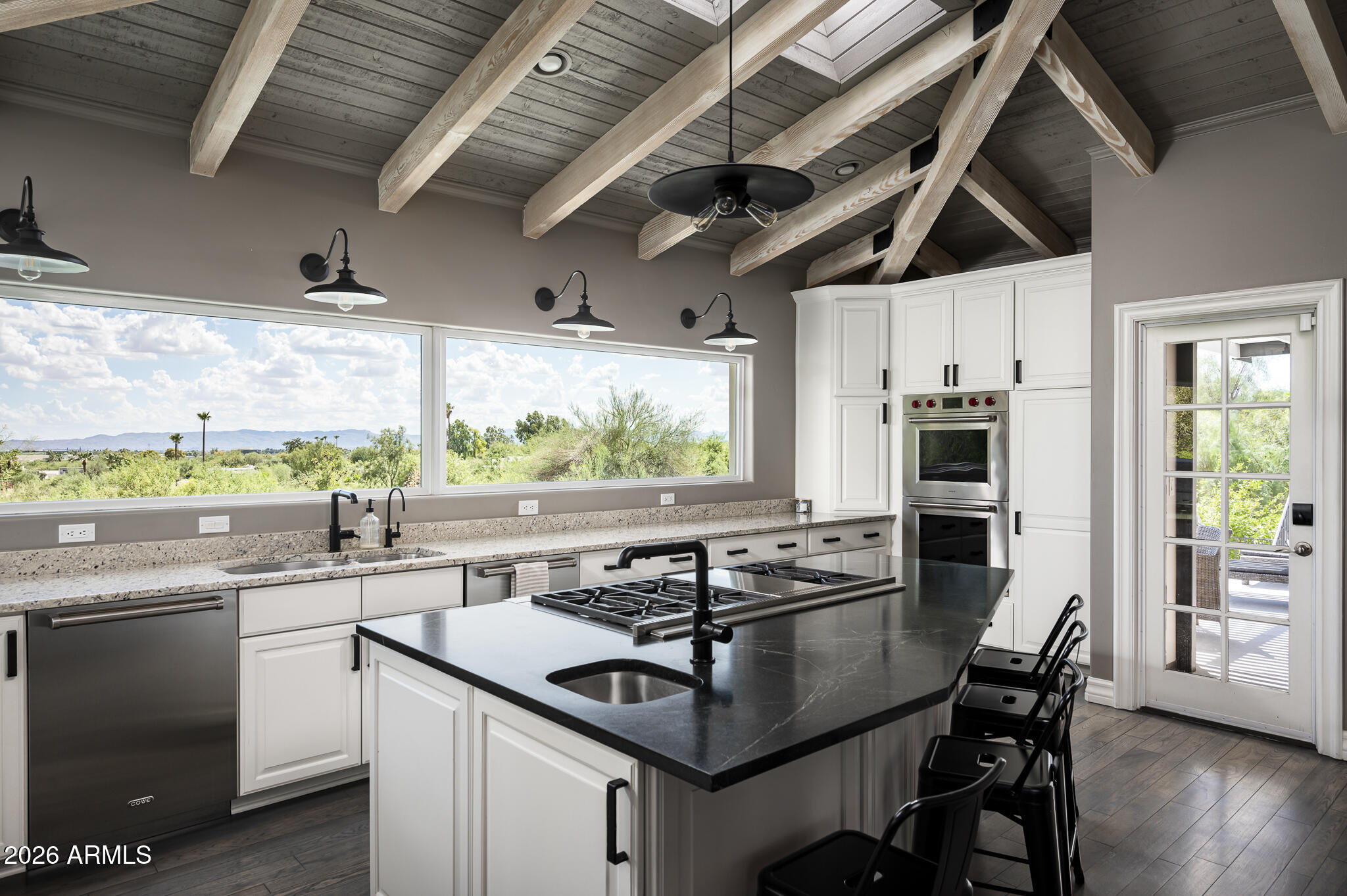 Paradise Mansion Estates - Residential