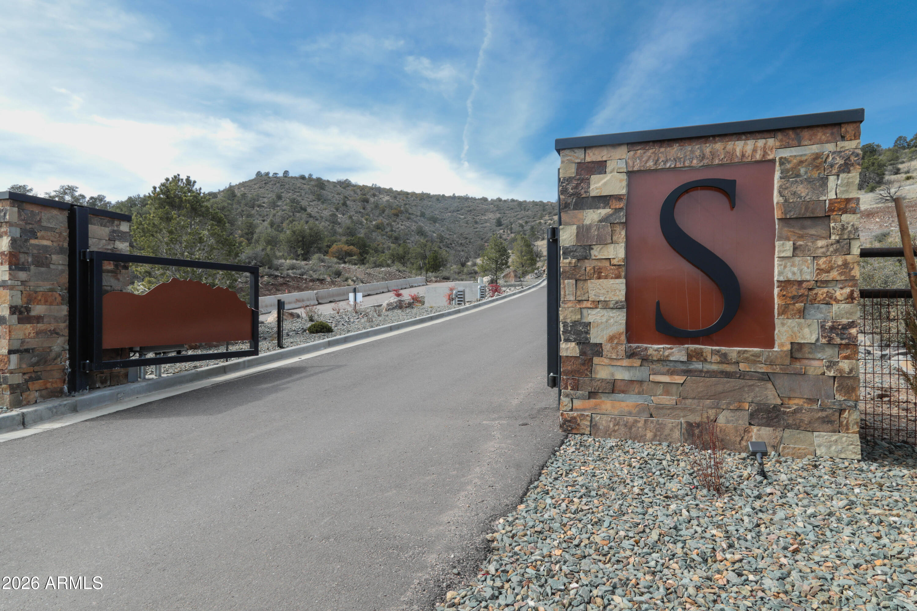 STRINGFIELD AT GRANITE MOUNTAIN PHASE 1 - Land