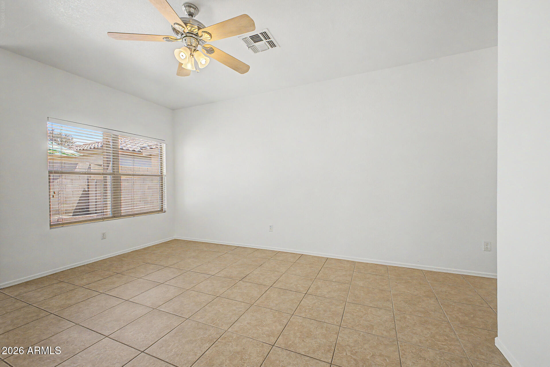 ARIZONA HEIGHTS - Residential