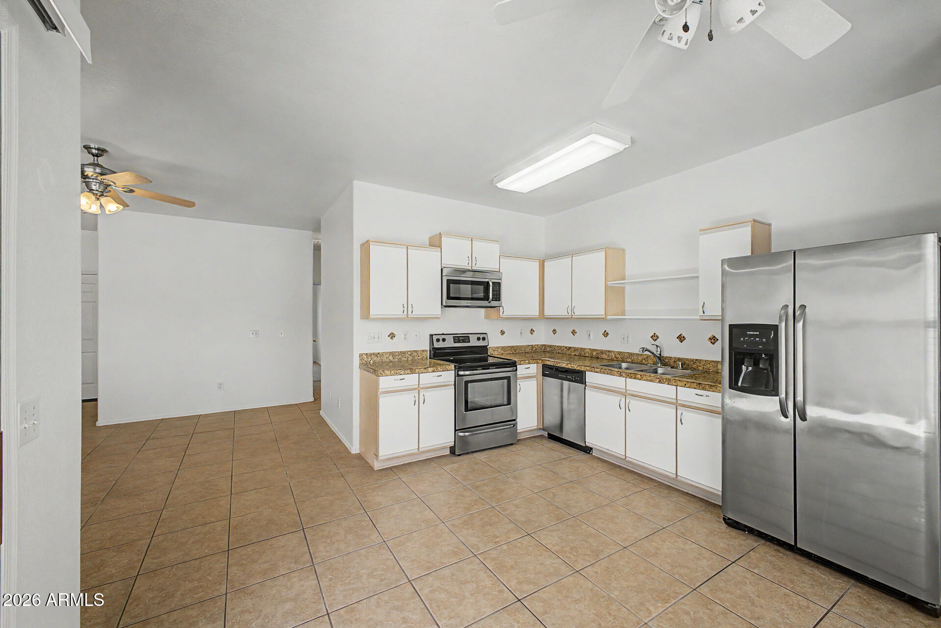 ARIZONA HEIGHTS - Residential