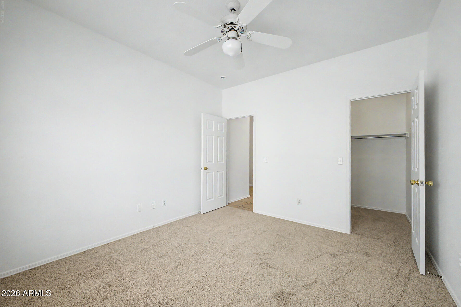 ARIZONA HEIGHTS - Residential