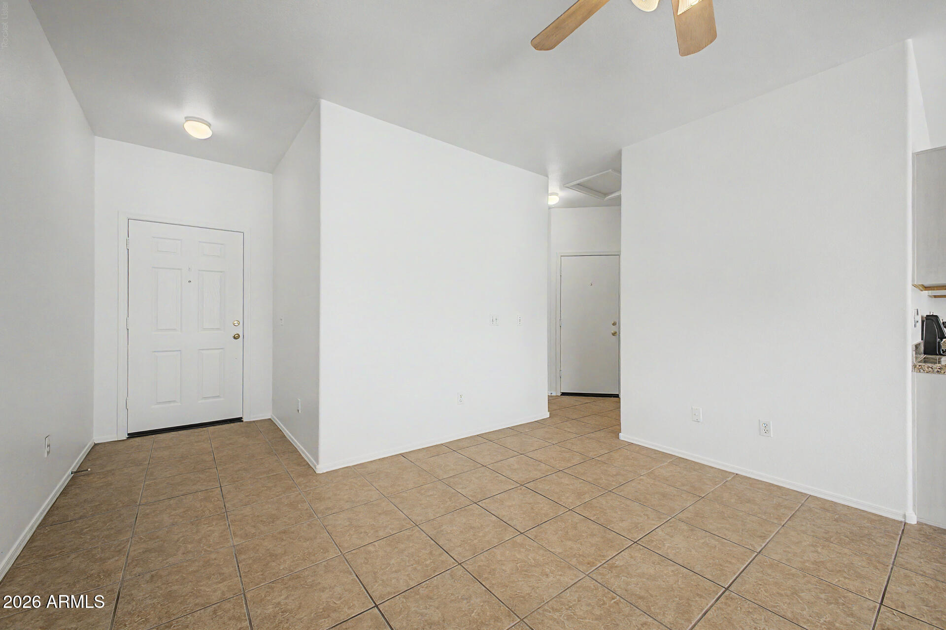 ARIZONA HEIGHTS - Residential