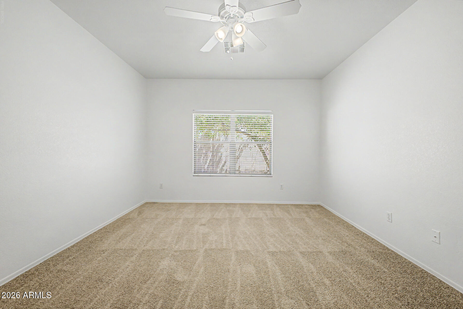 ARIZONA HEIGHTS - Residential
