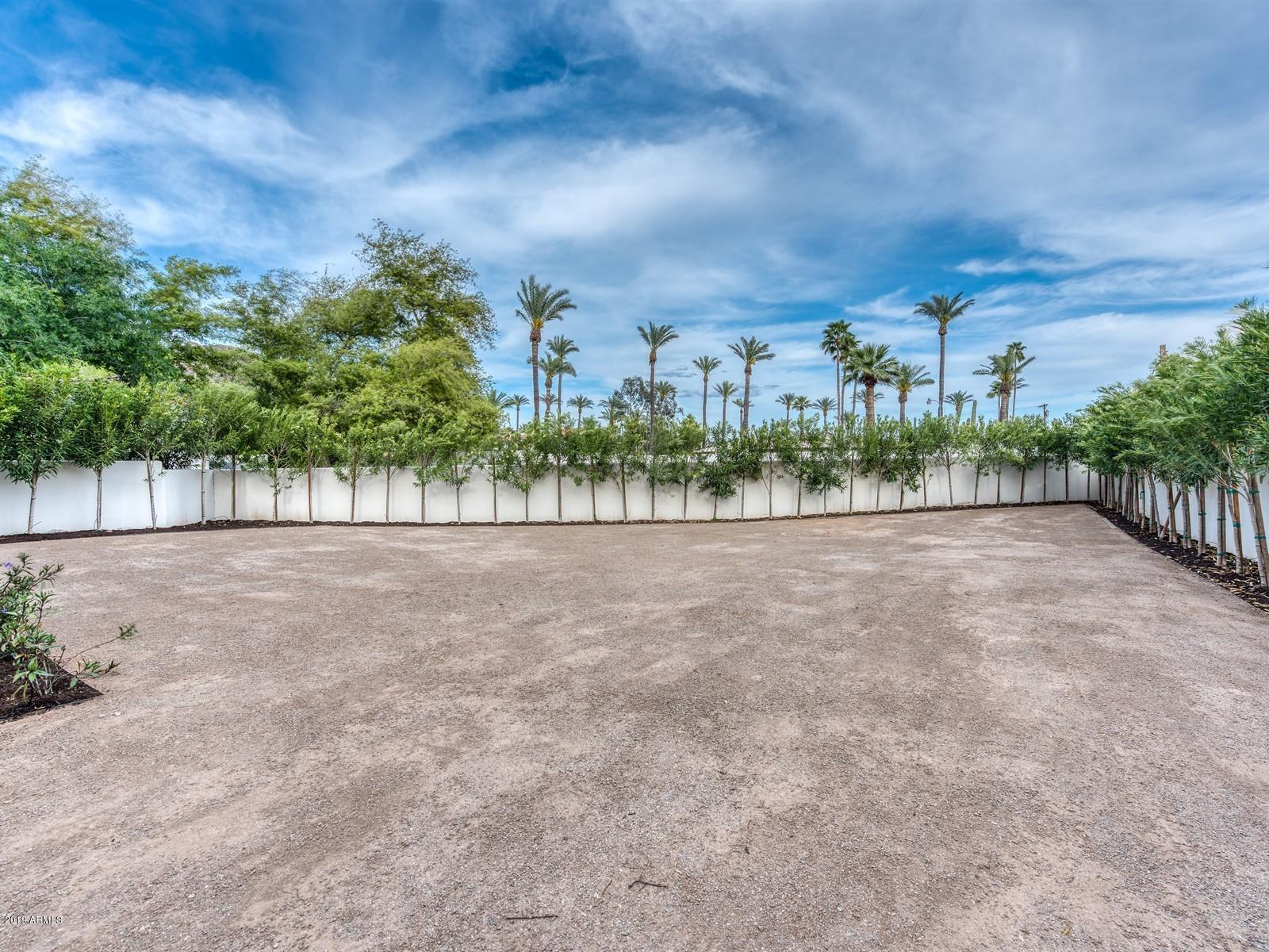 VINEYARDS AT ARCADIA - Residential