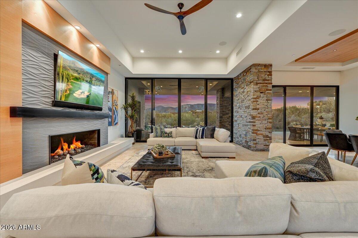 DESERT MOUNTAIN PHASE 2 UNIT 5 PT 1 1-101 A-J - Residential