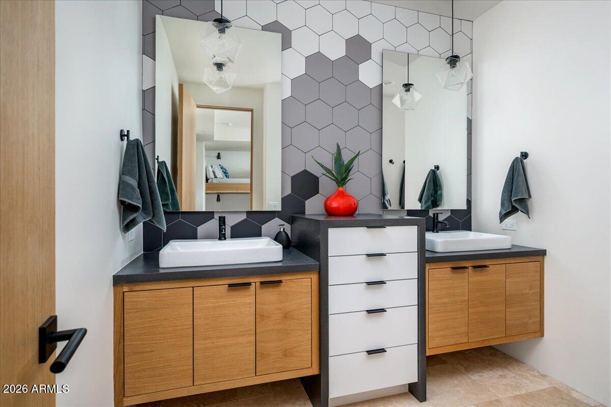 DESERT MOUNTAIN PHASE 2 UNIT 5 PT 1 1-101 A-J - Residential