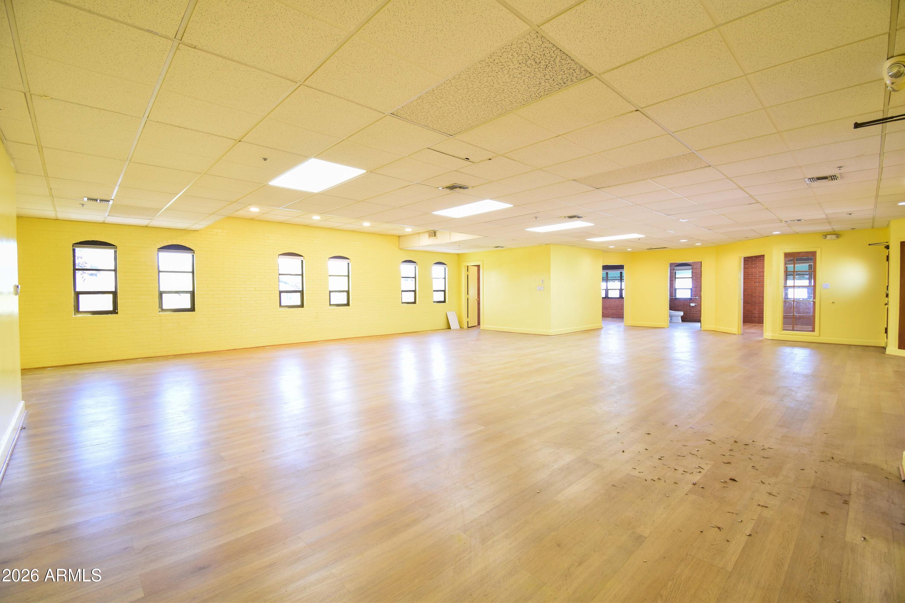 CAMBRIDGE COURT OFFICE CONDOMINIUM - Commercial Sale