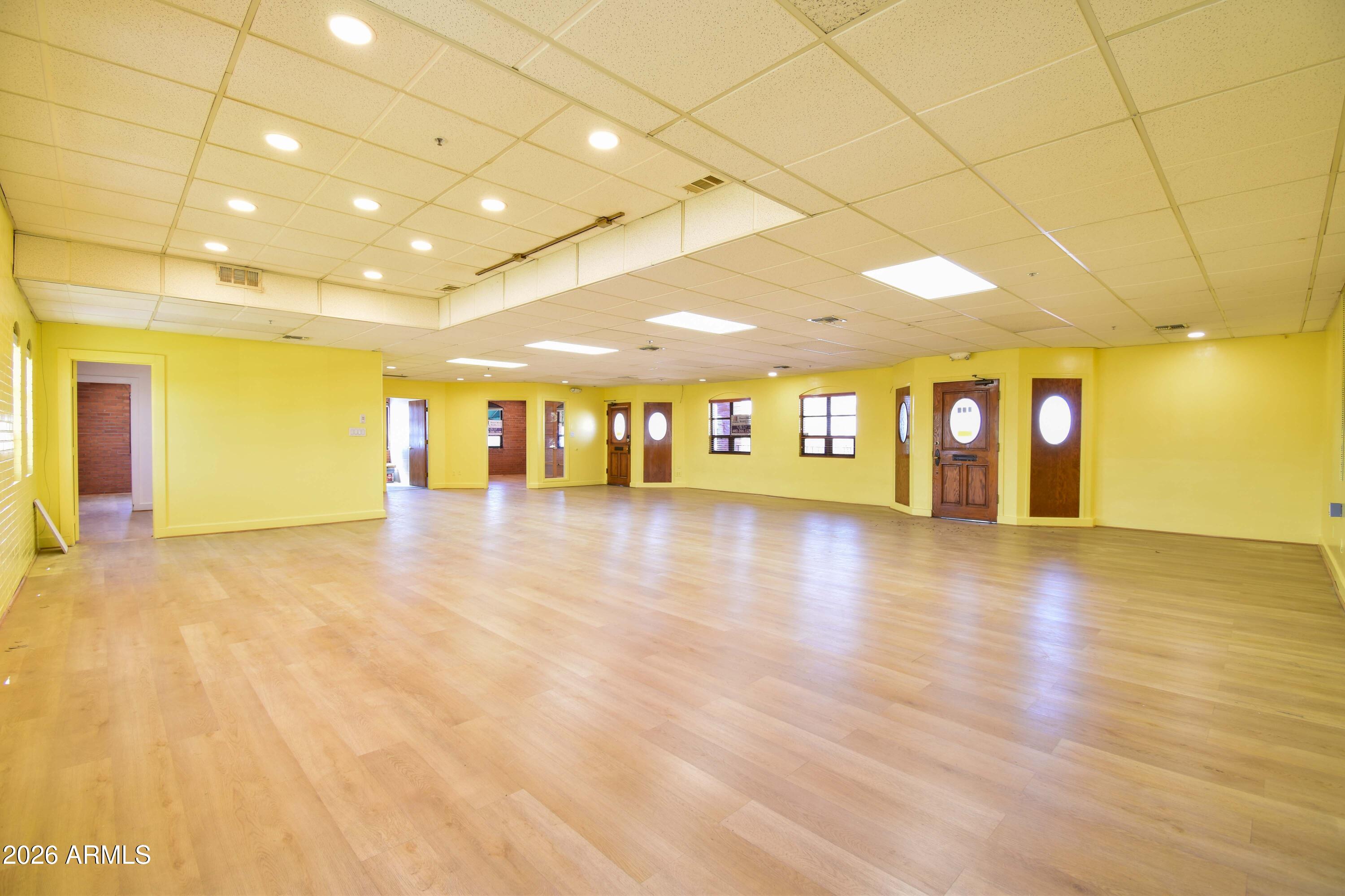 CAMBRIDGE COURT OFFICE CONDOMINIUM - Commercial Sale
