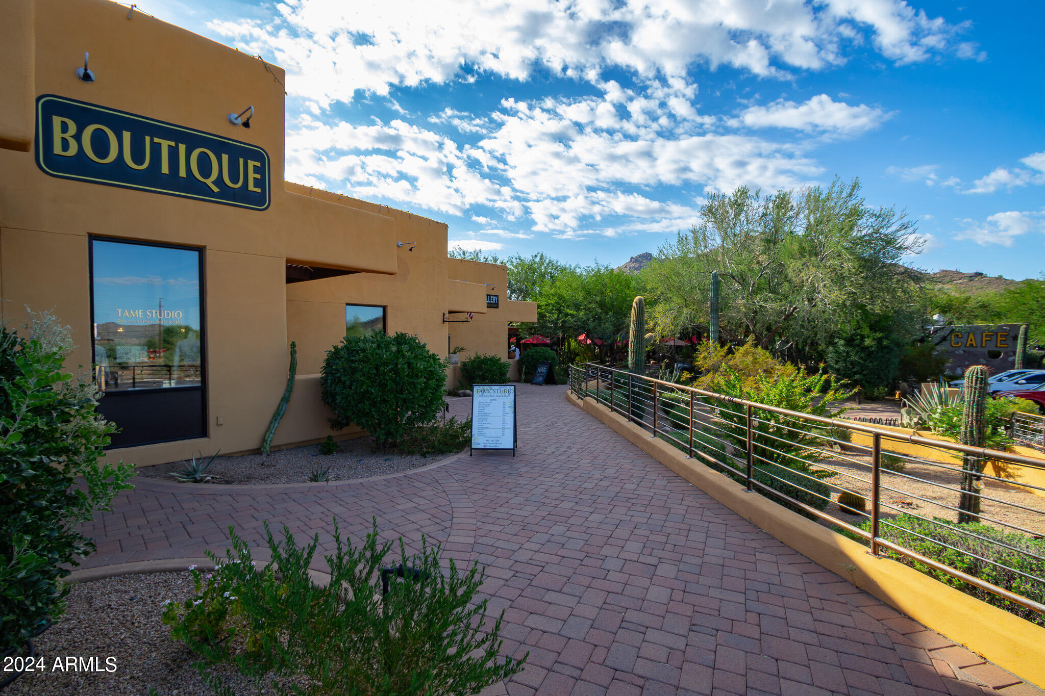 La Kanza Plaza at Red Truck - Commercial Sale