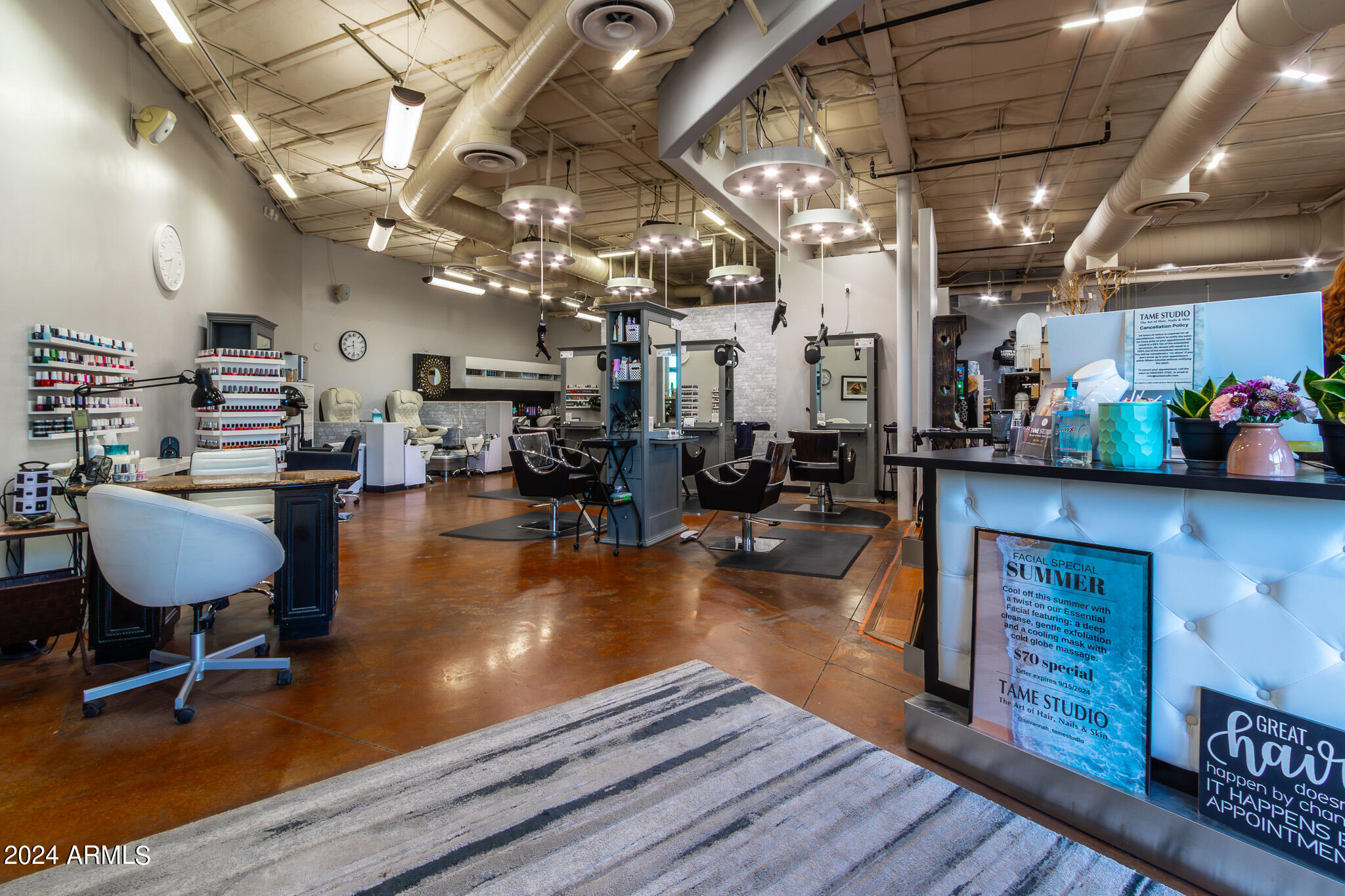 La Kanza Plaza at Red Truck - Commercial Sale