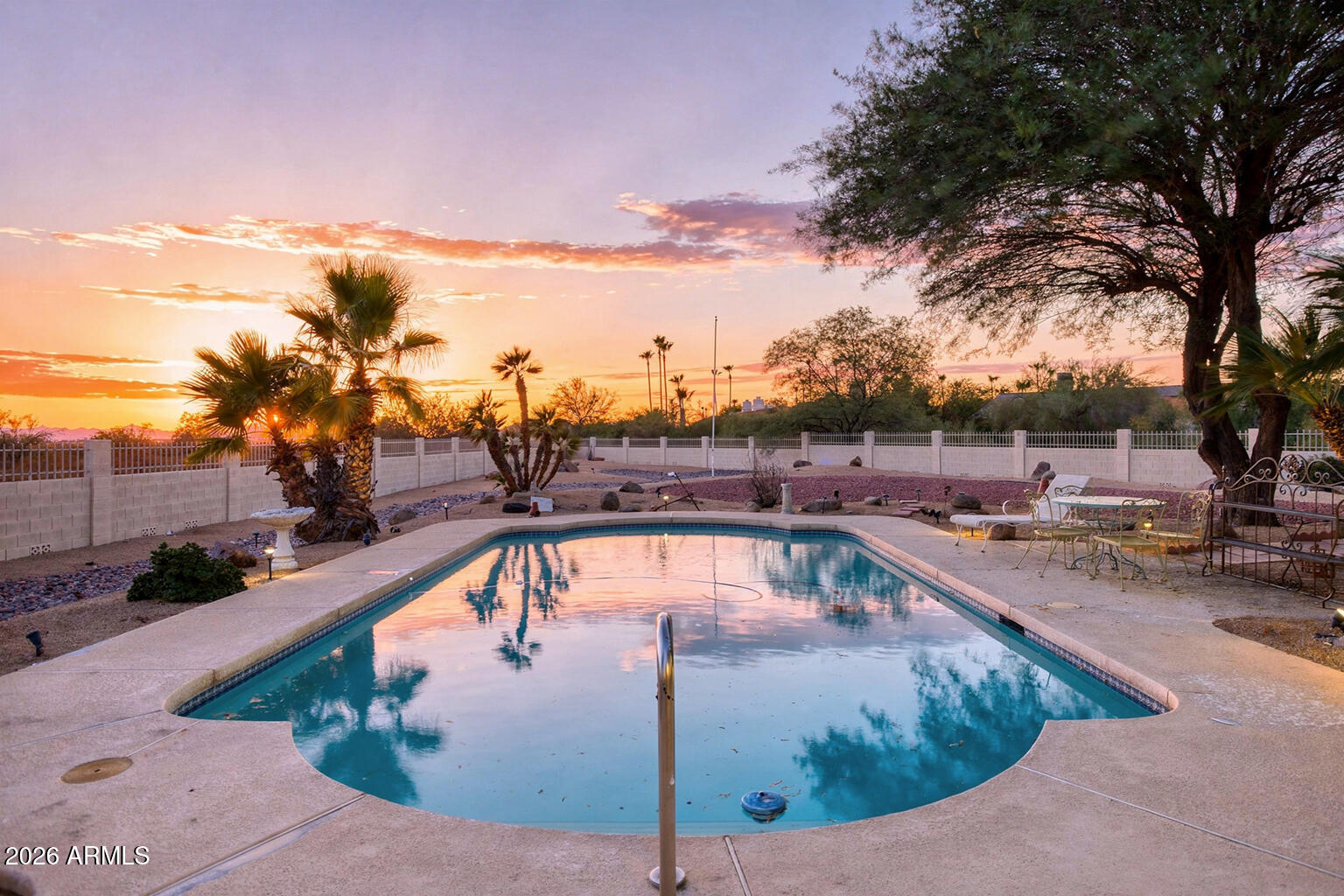 SCOTTSDALE RANCH 15 LOT 1-52 TR A-C - Residential