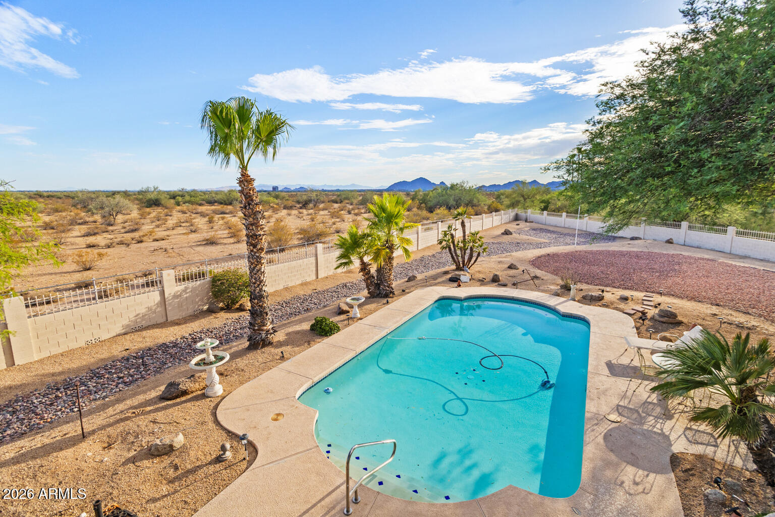 SCOTTSDALE RANCH 15 LOT 1-52 TR A-C - Residential